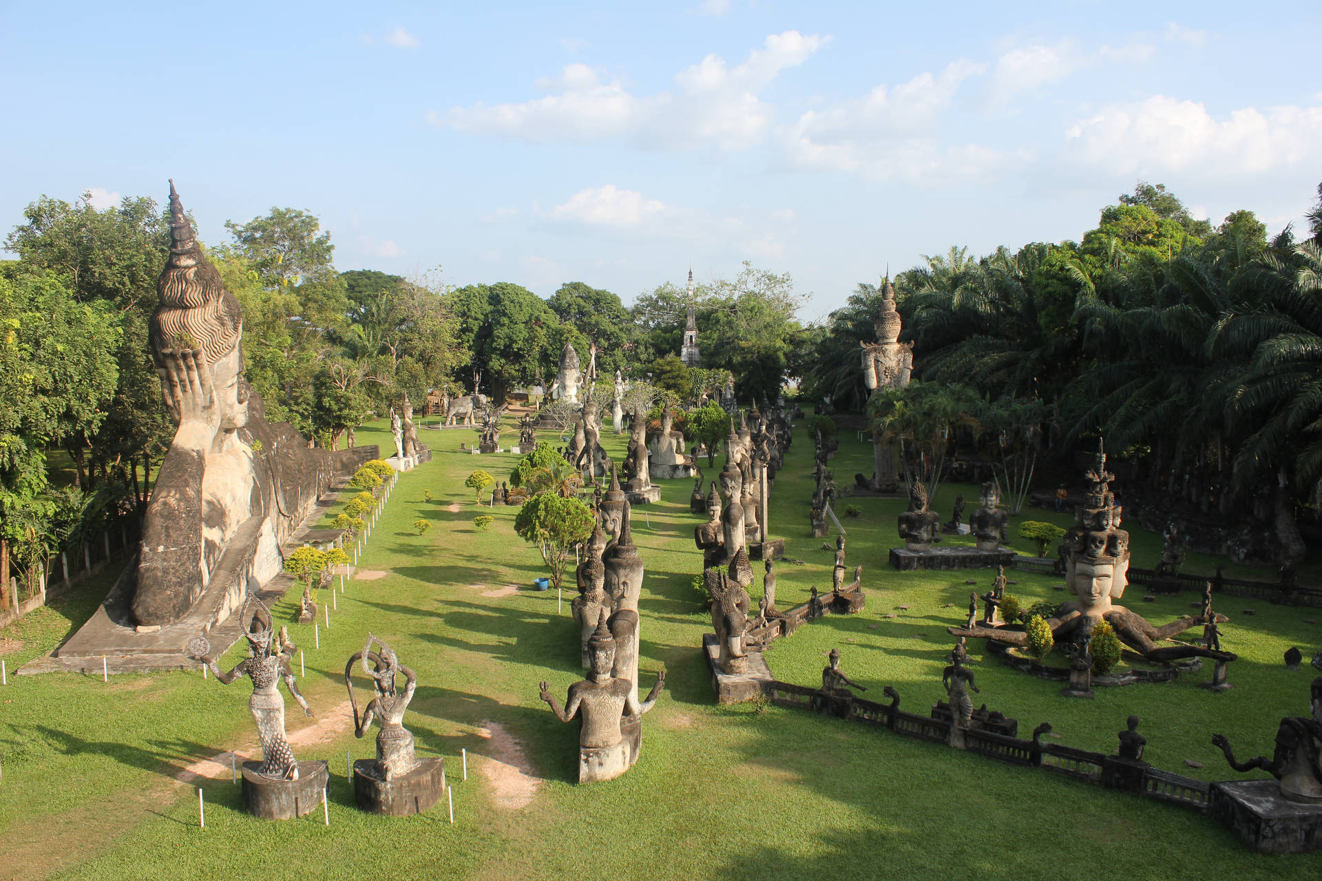 Laos Xieng Khuang Buddha Park