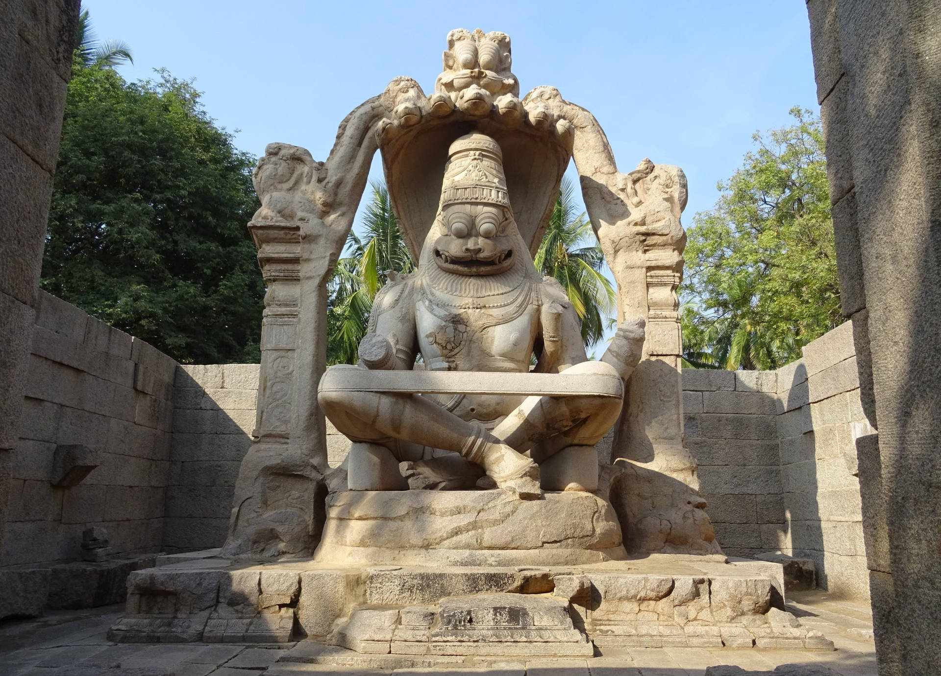 Large Narasimha Concrete Statue Wallpaper