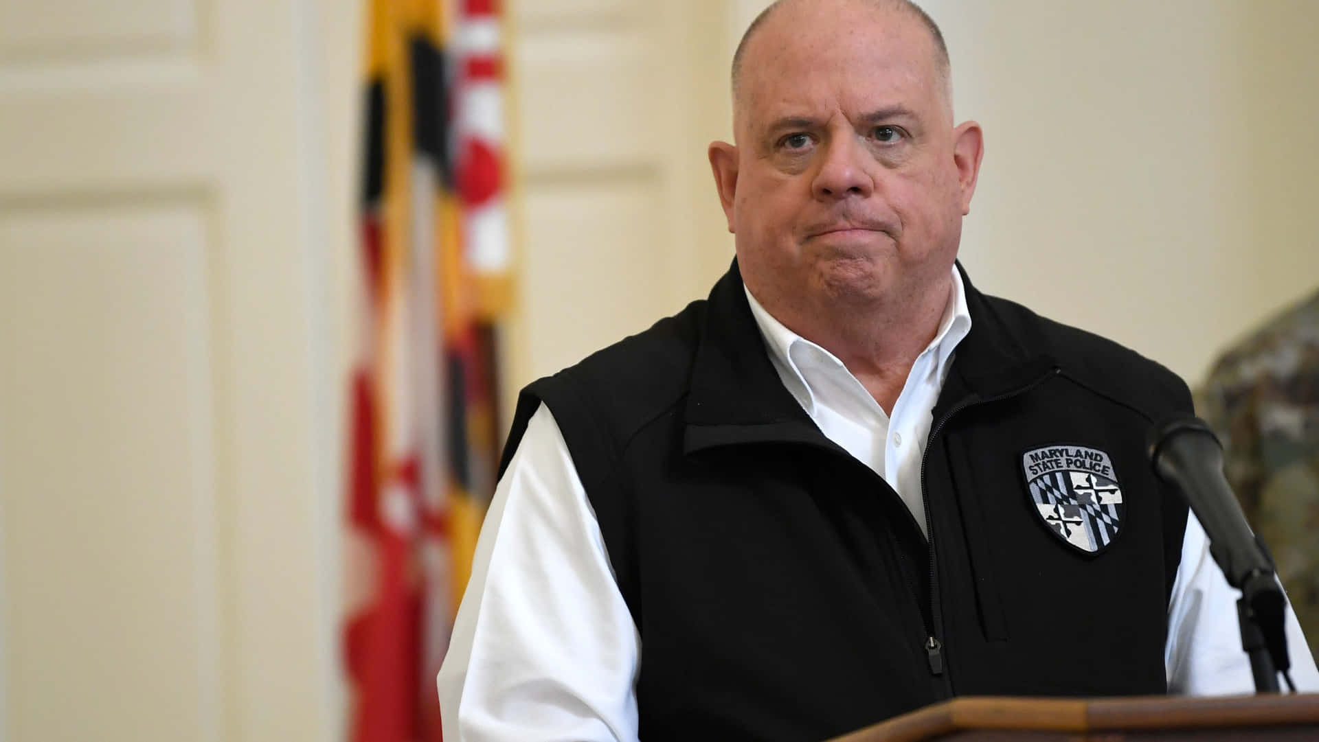 Larry Hogan Speakingat Podium Wallpaper