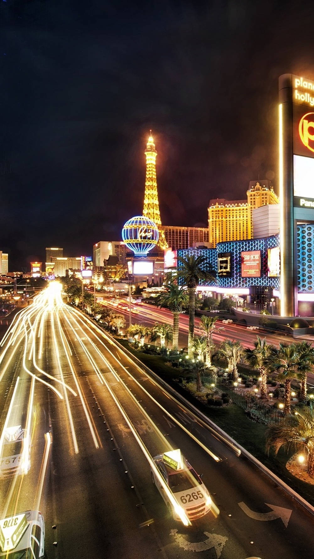 Las Vegas Iphone Road Lights Wallpaper
