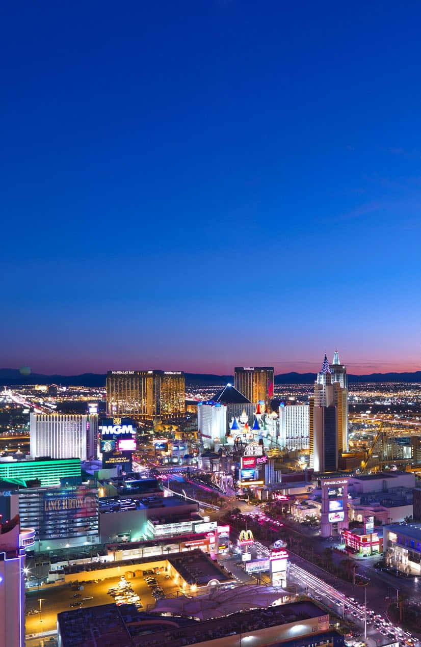 Enjoy The Best of Las Vegas With Las Vegas Phone Wallpaper