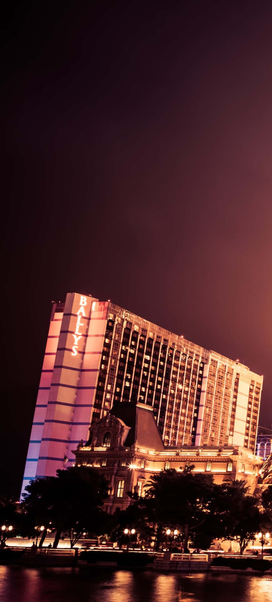 Genießensie Las Vegas Auf Ihrem Handy Mit Seinen Endlosen Möglichkeiten Wallpaper