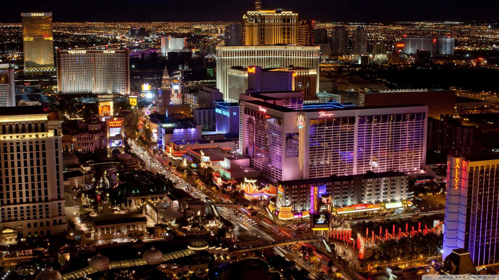 Den ikoniske Las Vegas Skyline efter mørkning Wallpaper