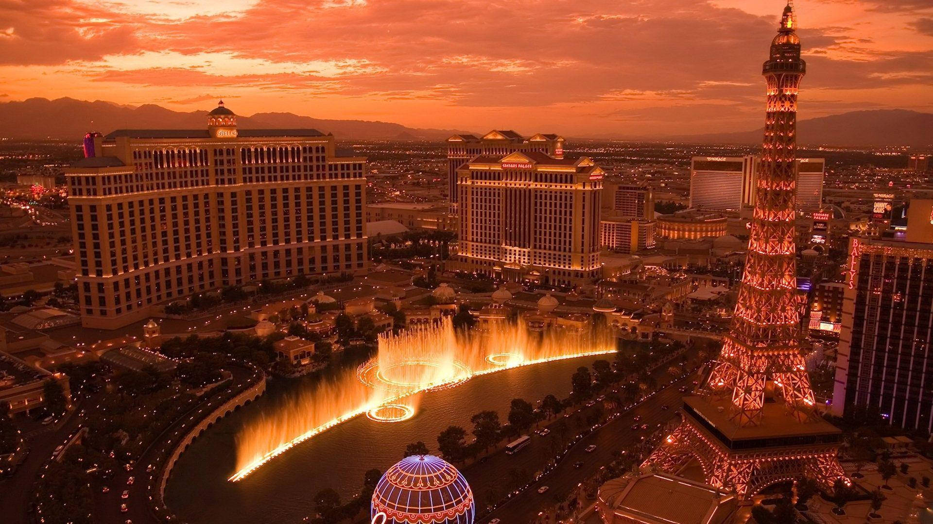 Las Vegas Strip Orange Sonnenuntergangshimmel Wallpaper