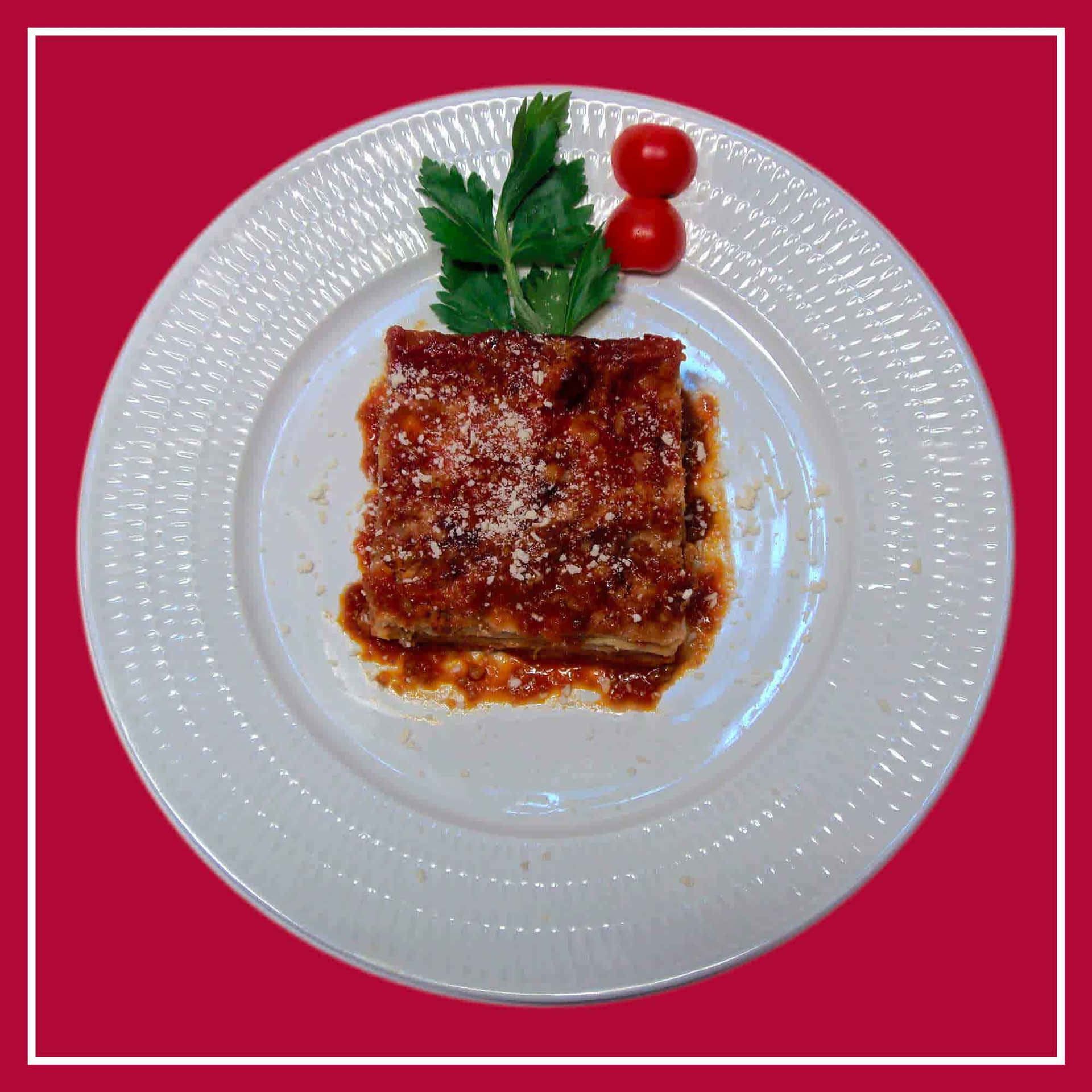 Lasagna Alla Bolognese With Red Sauce Wallpaper