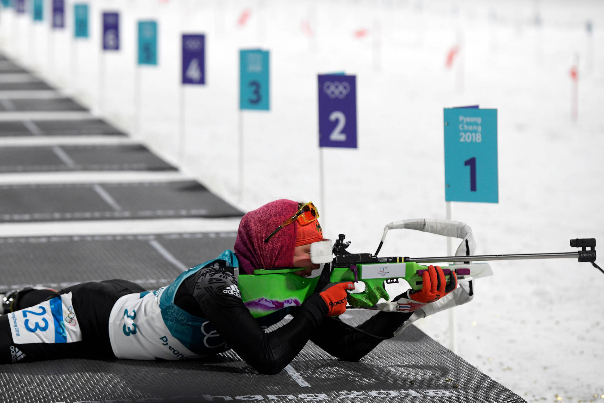Laura Dahlmeier Biathlon Shooting Range Olympic Winter Games Wallpaper