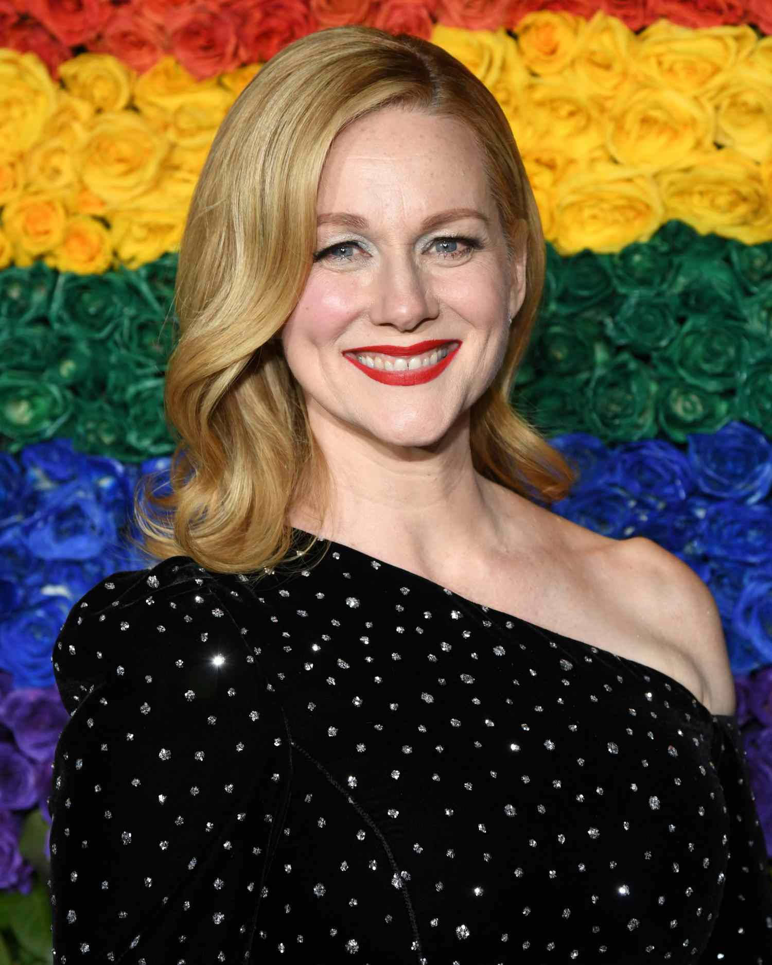 Laura Linney Rainbow Backdrop Picture