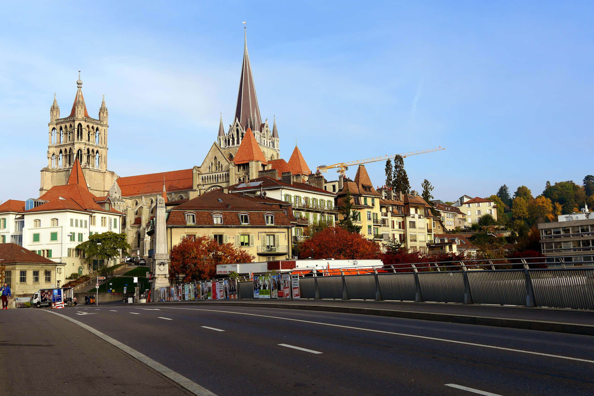 Lausanne Katedral Og Bylandskap Bakgrunnsbildet