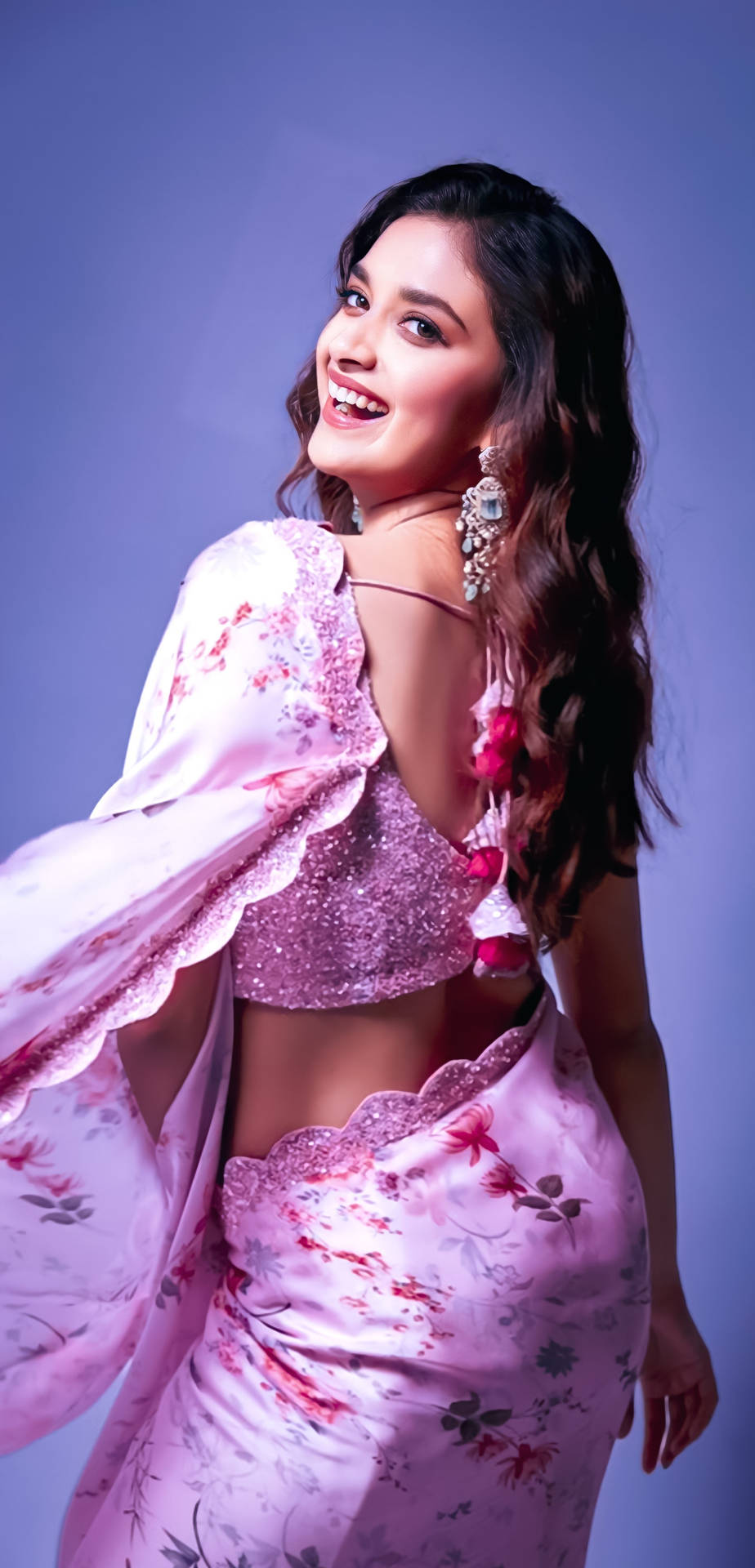 "South Indian Star Keerthi Suresh Radiating Elegance in a Lavender Saree" Wallpaper
