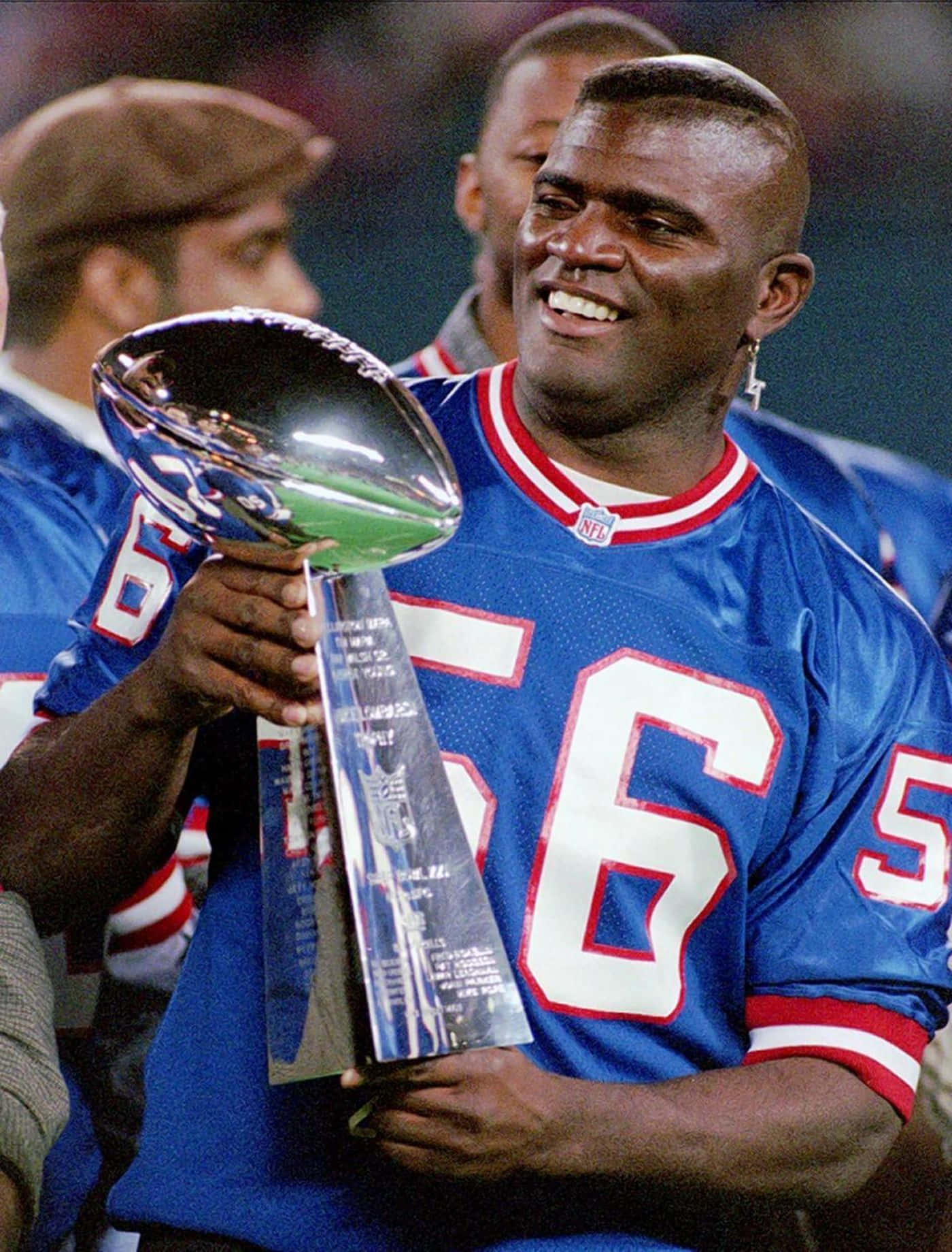 Lawrence Taylor American Football Trophy Wallpaper