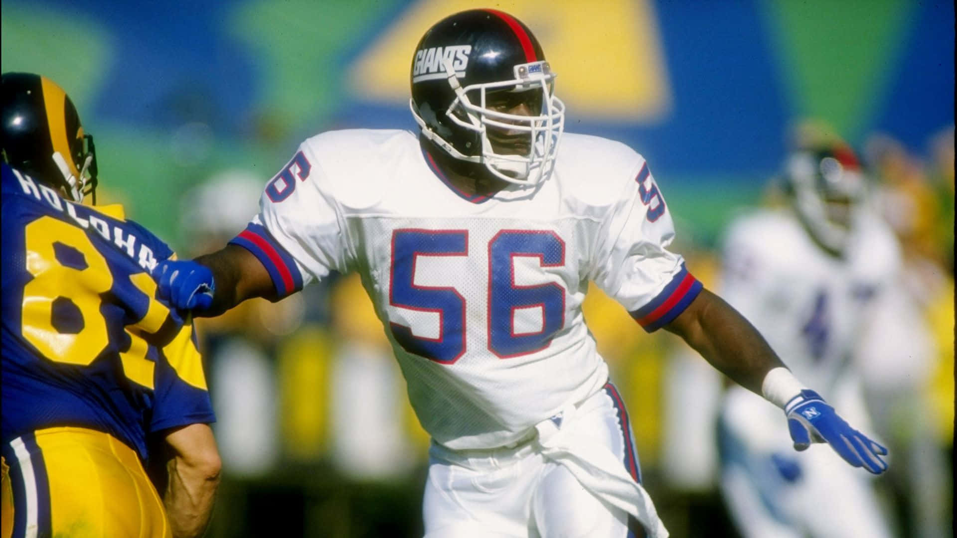 Download Lawrence Taylor Football Player Vintage Wallpaper