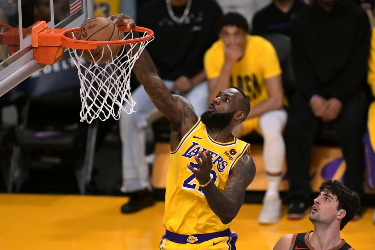 Lebron James Slam Dunk Lakers Wedstrijd Achtergrond