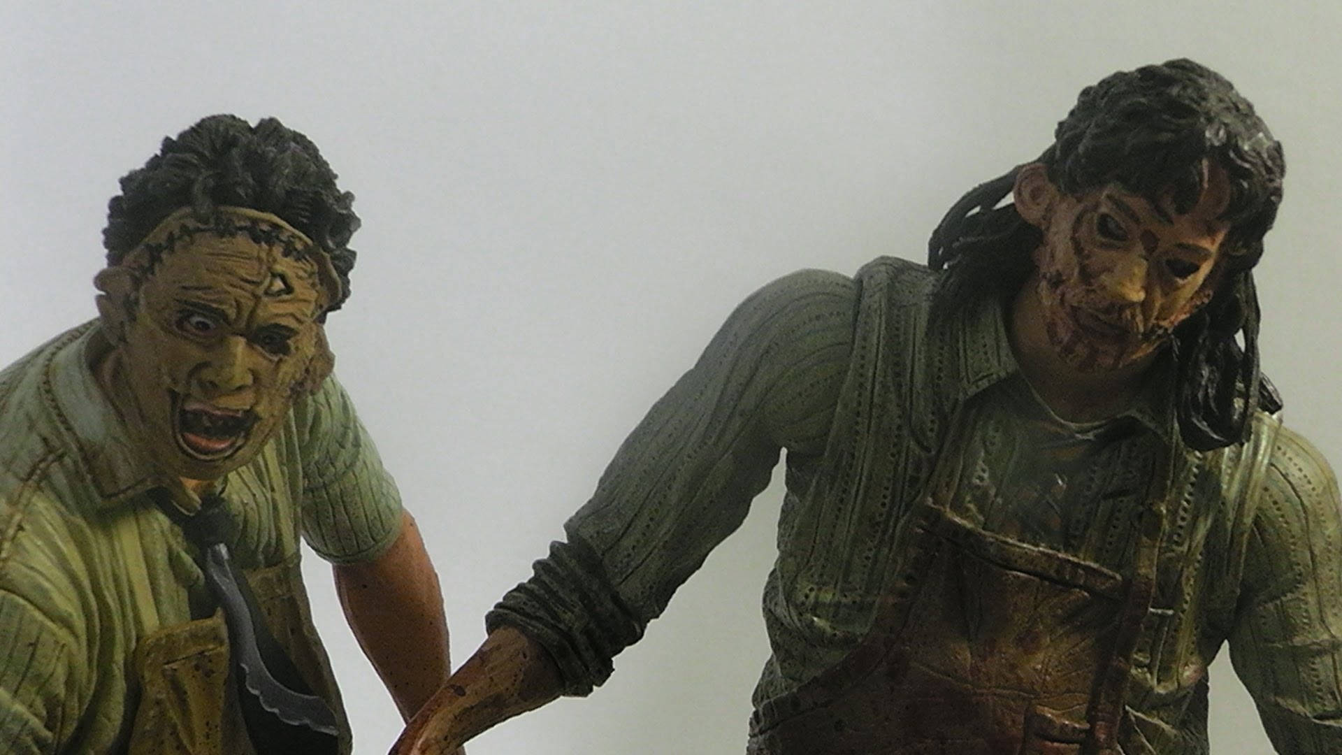 Leatherface Carved Figures Wallpaper