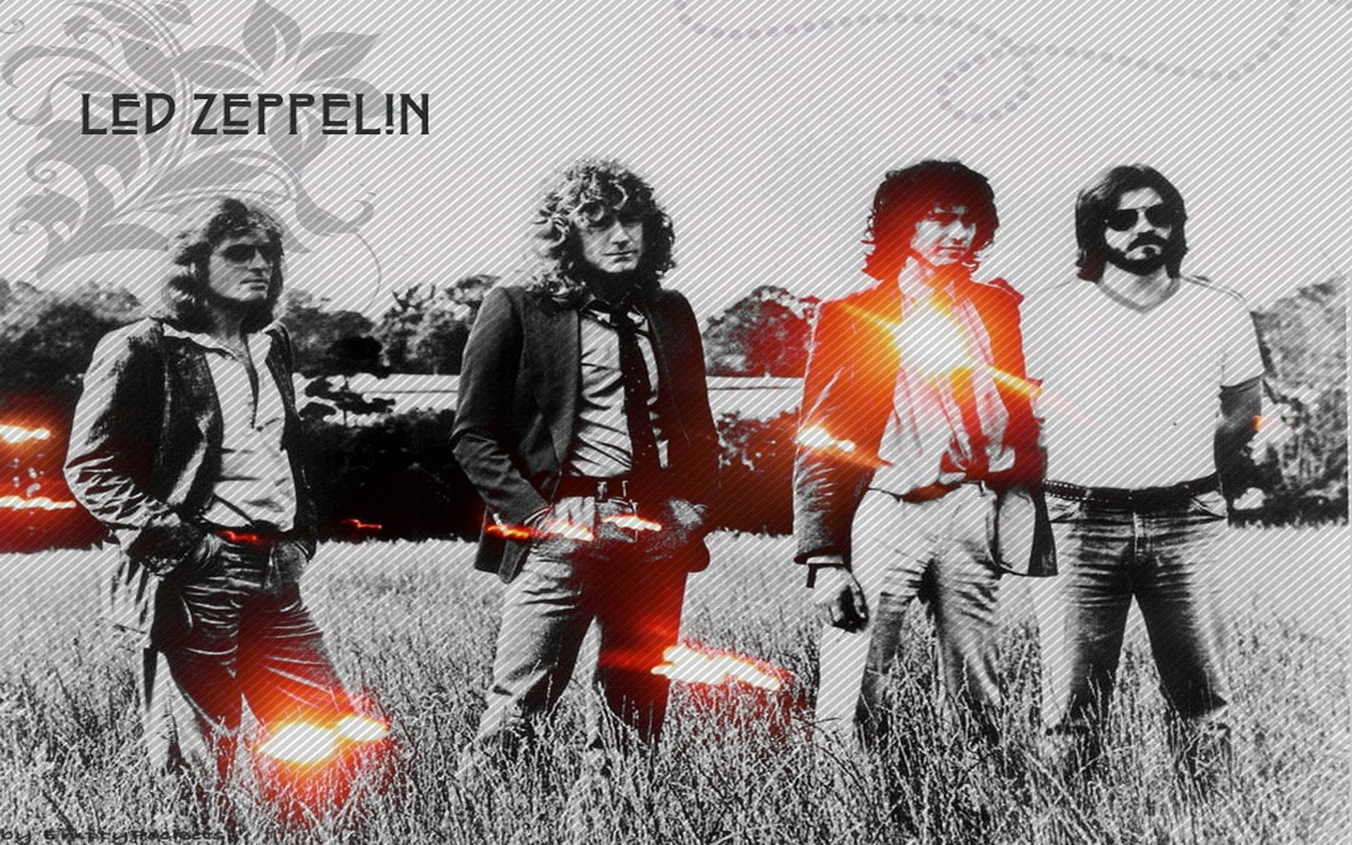 Led Zeppelin On The Grass Wallpaper