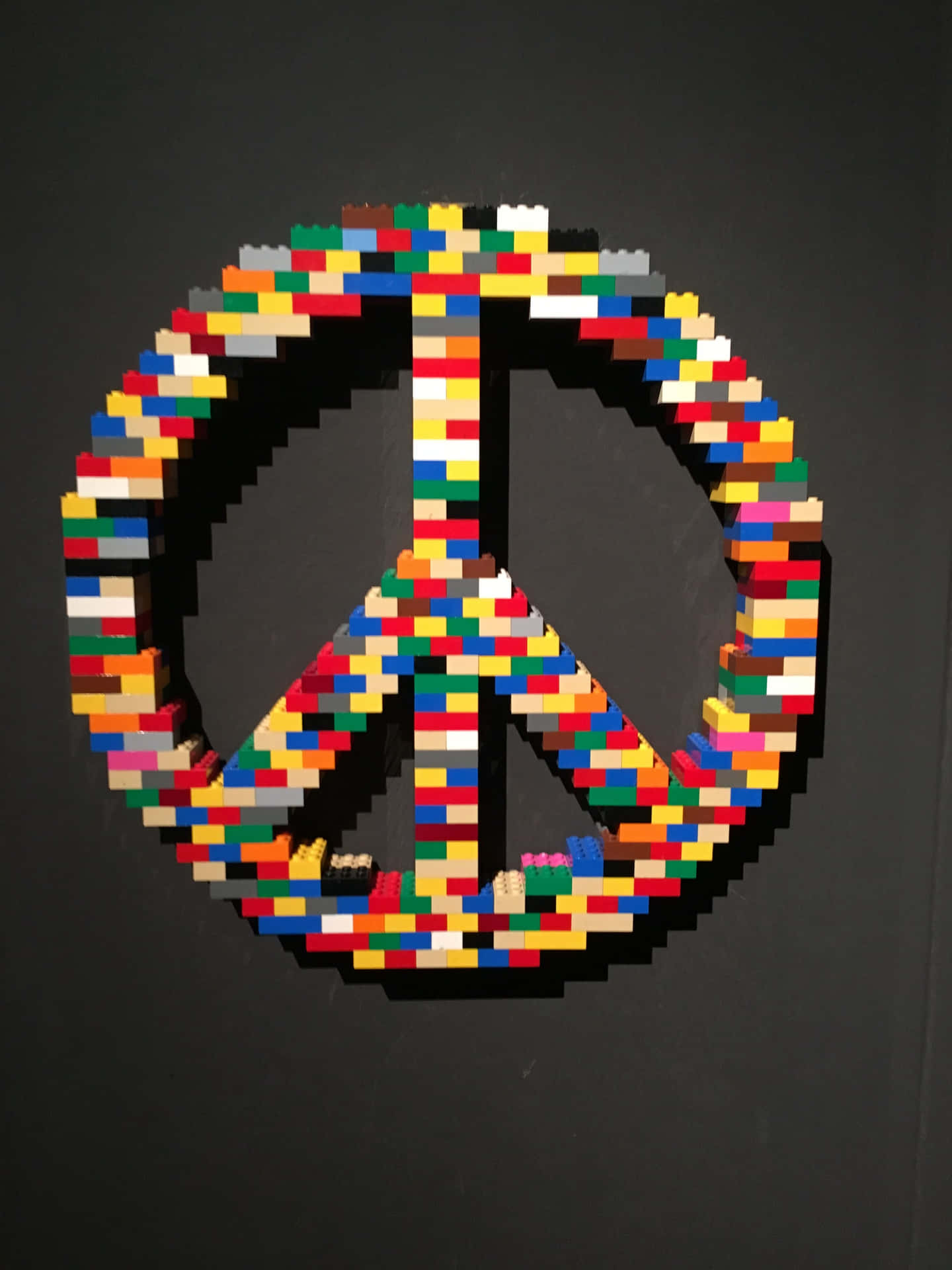 "Create Amazing Pieces of Art with Blocks of LEGO!"