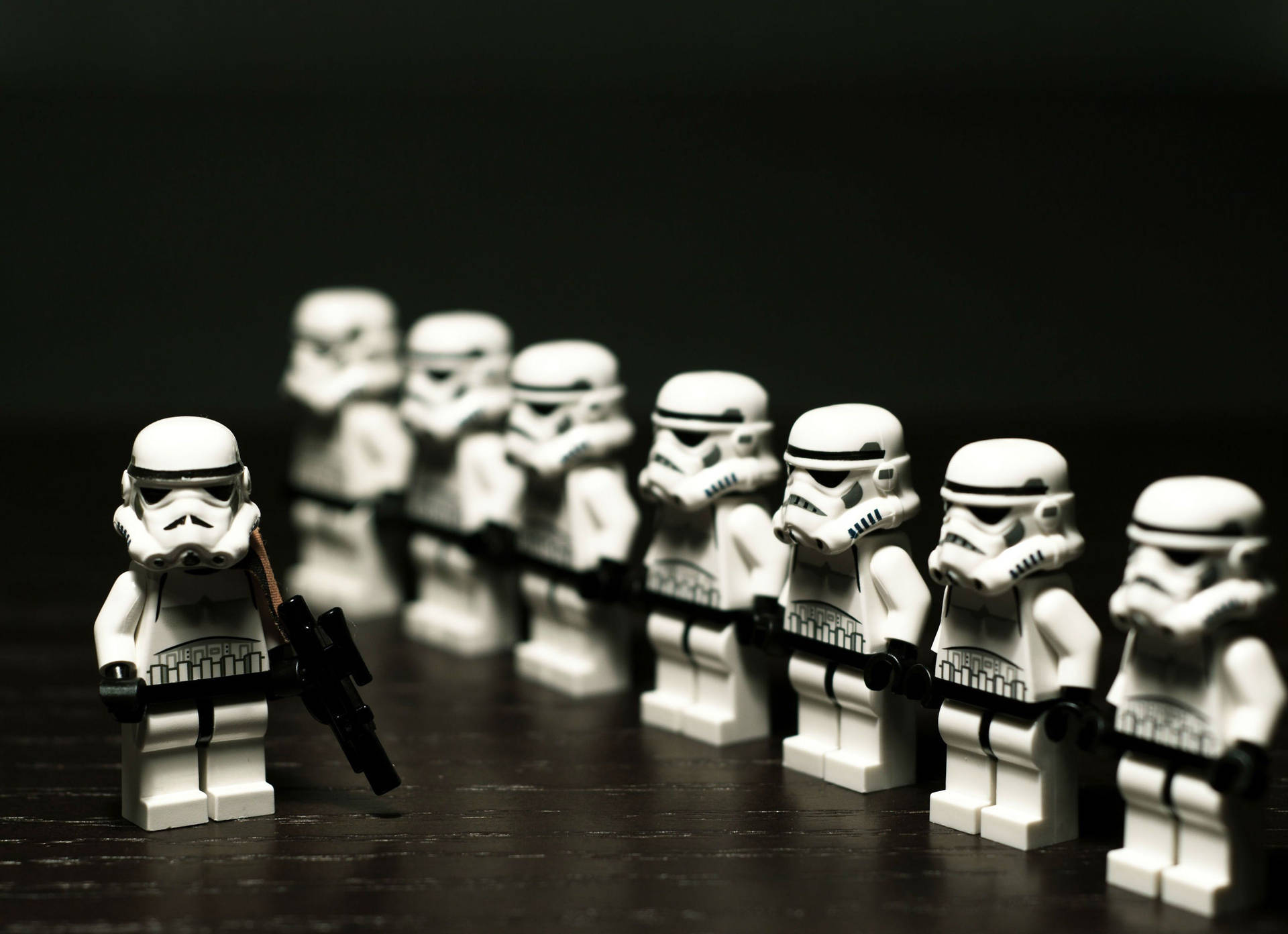 Lego Stormtrooper står i en række Wallpaper
