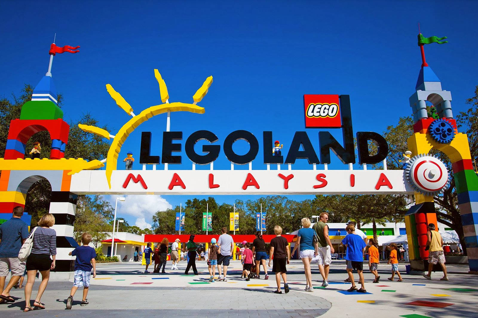 Entradafrontal Da Legoland Malaysia. Papel de Parede