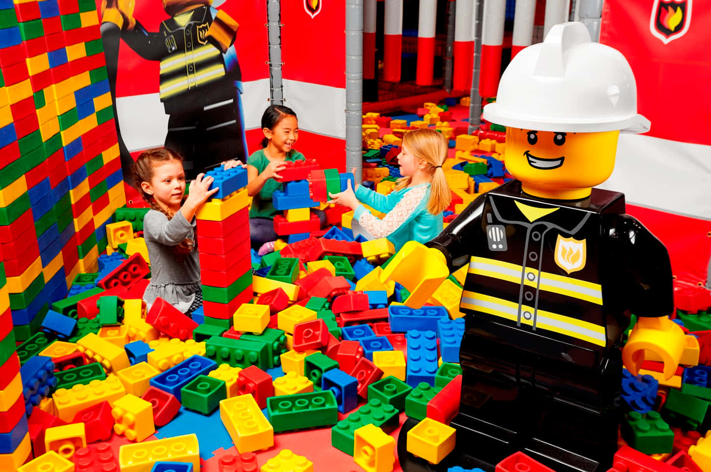 Tillbringadagen Med Att Utforska Kid-friendly Legoland