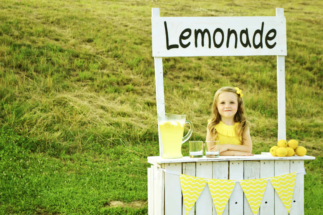 Refresh your summer days with some homemade lemonade!