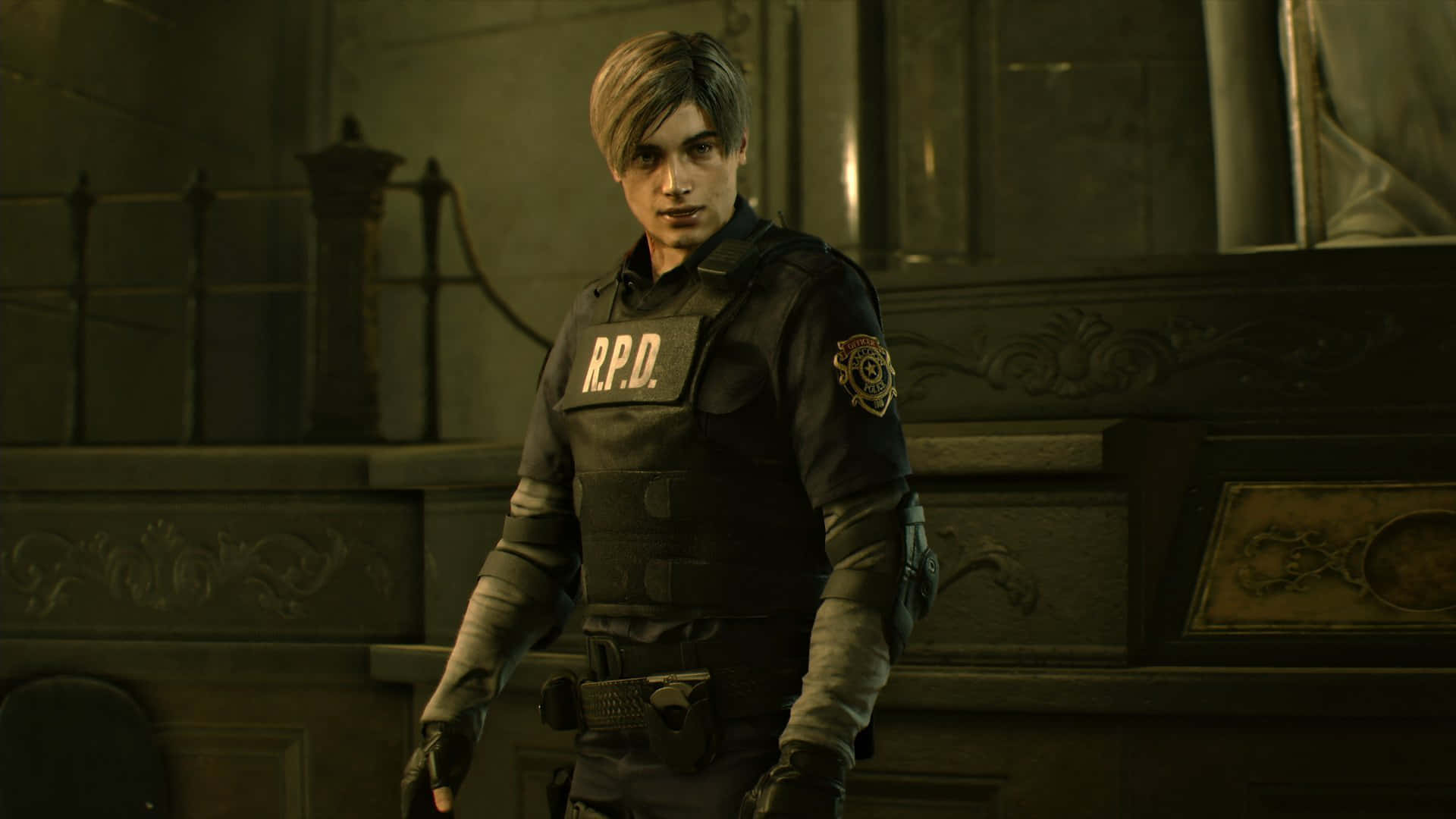 Leon Observes Resident Evil 2 Wallpaper