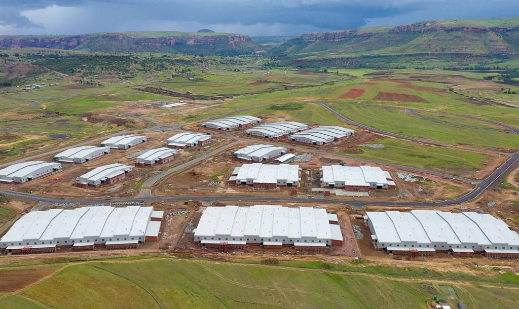 Vistaaerea Delle Fabbriche Bianche Del Lesotho. Sfondo