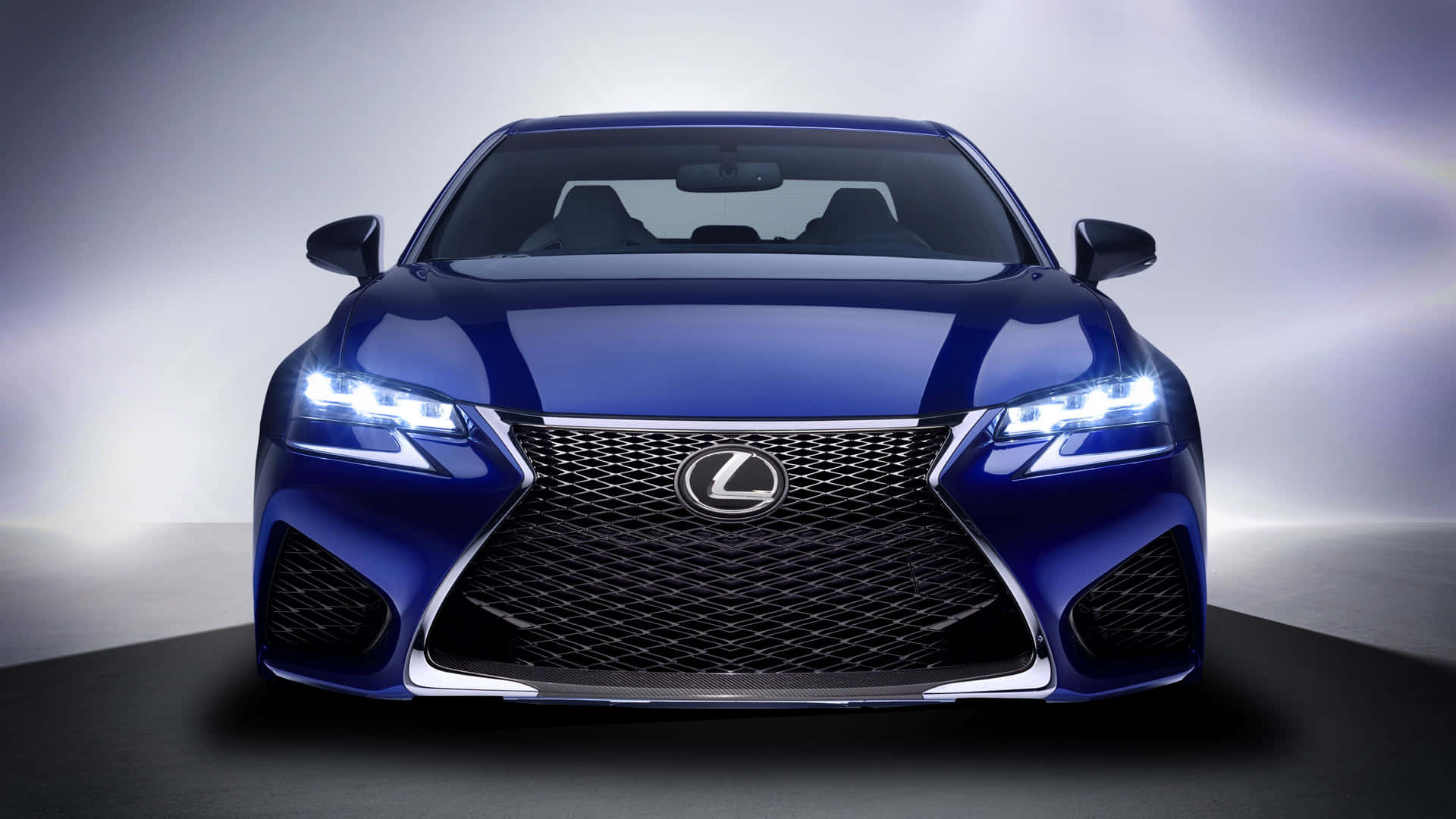 Impresionantesedán Lexus Gs F Sport En Acción Fondo de pantalla