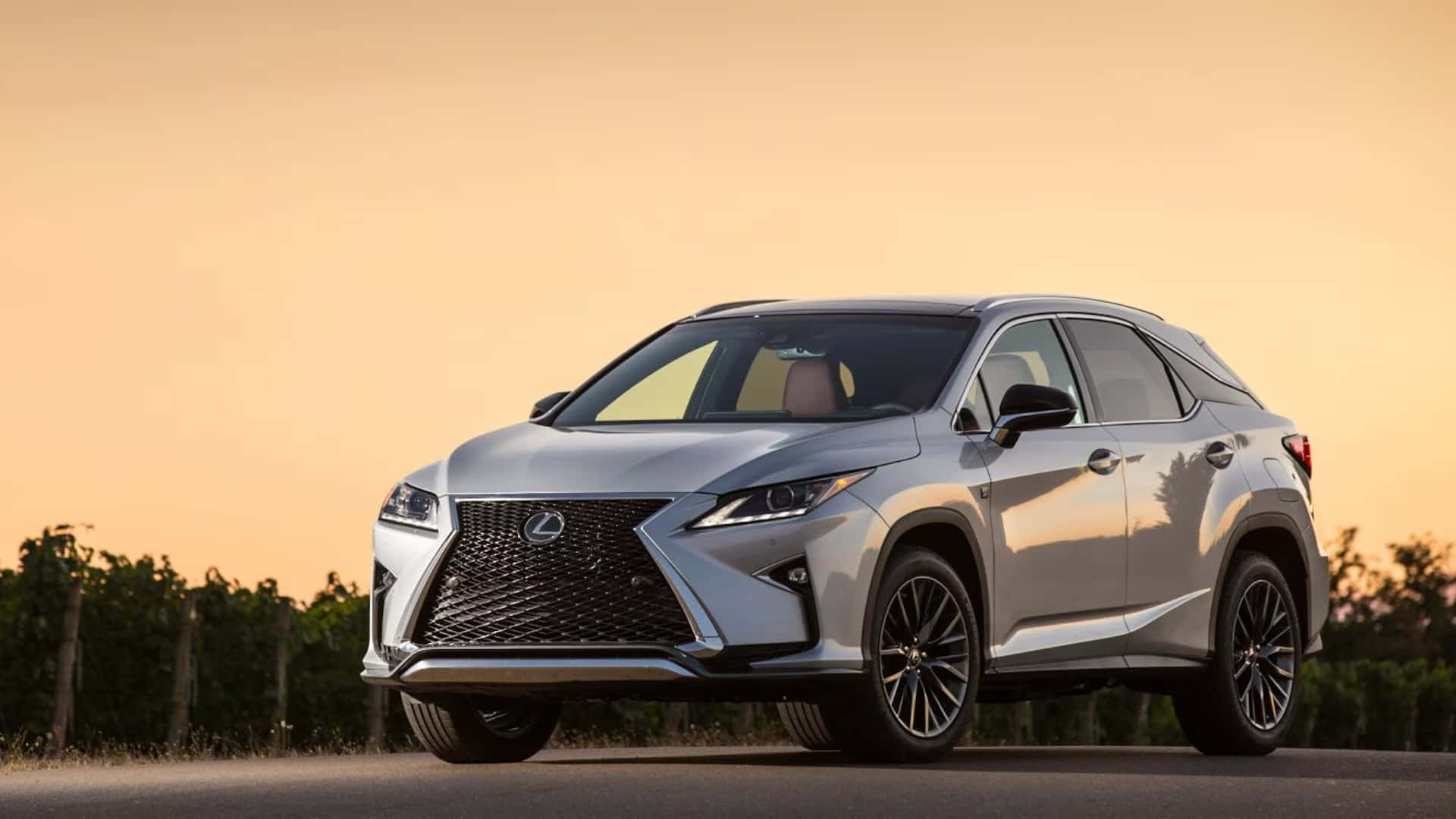 Lexus Rx: Luxury Reimagined Wallpaper