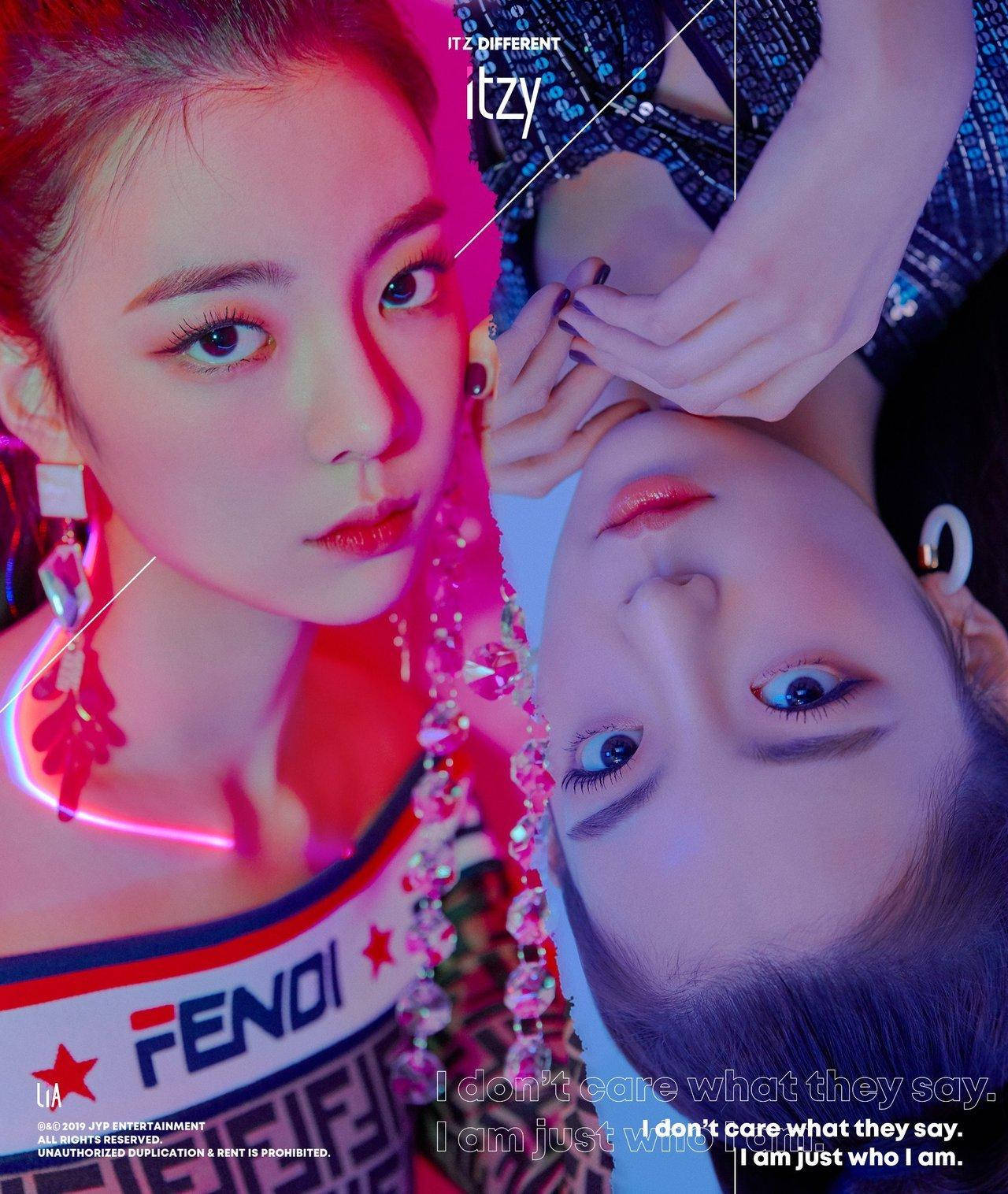 Lia Itzy Upside Down Cover Background