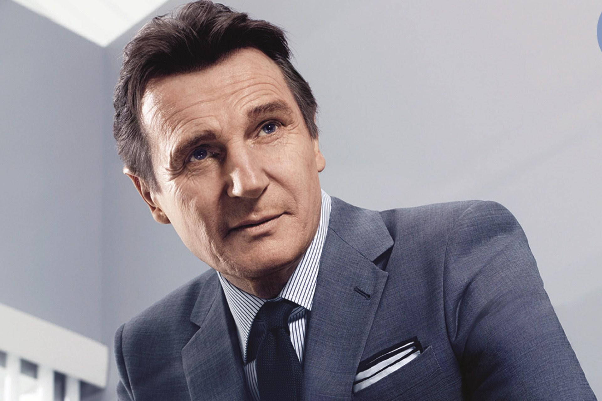 Liam Neeson GQ Mænds Magasin Fotoshoot, 2020 Wallpaper