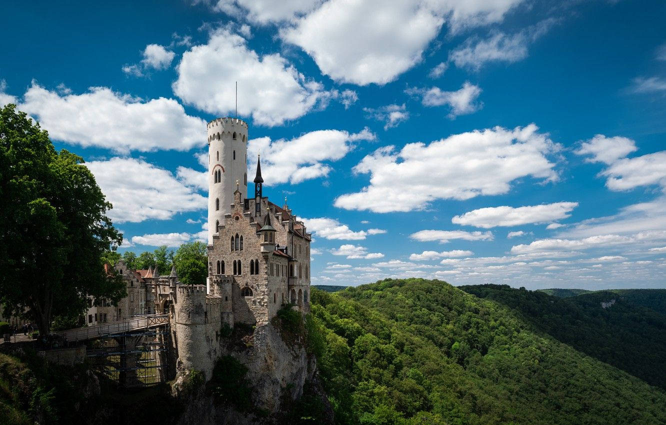 Lichtenstein Castle Vibrant Colors Wallpaper