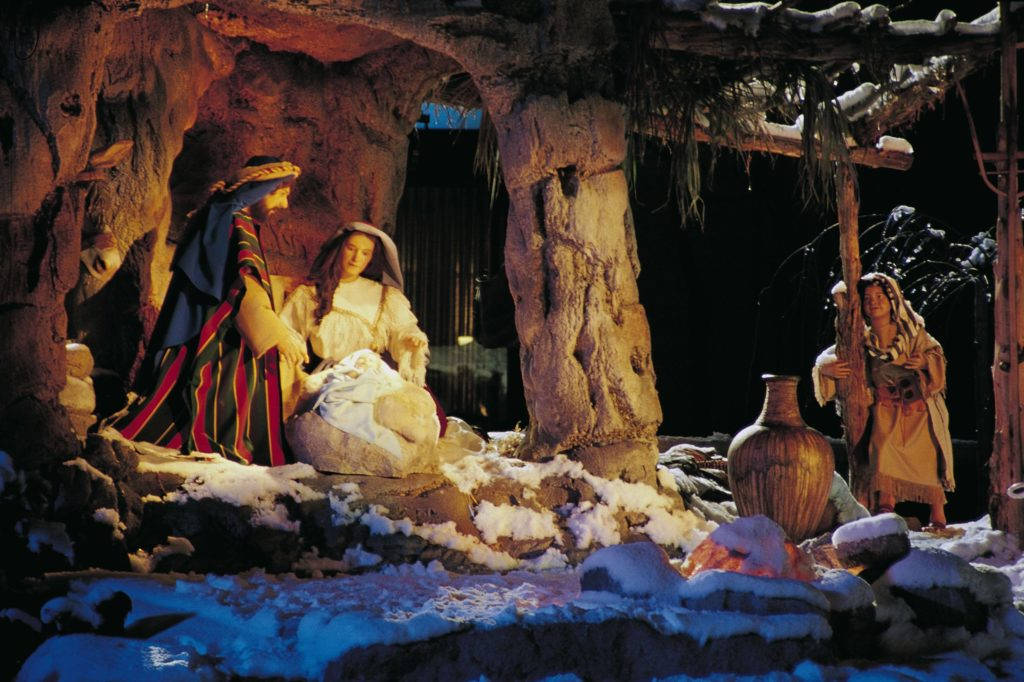 Life-Size Christmas Nativity Scene Wallpaper