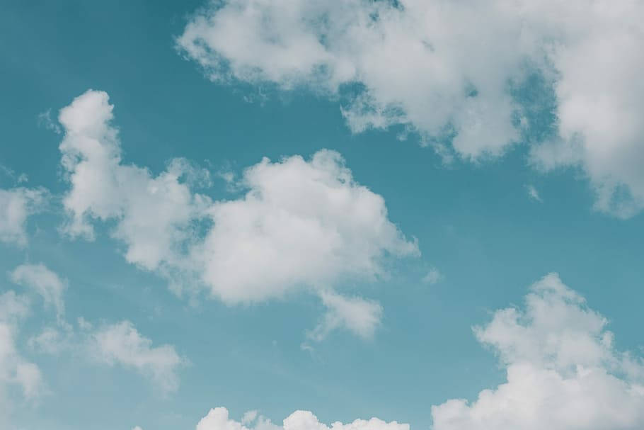 Light Blue Sky Aesthetic Cloud Desktop Wallpaper