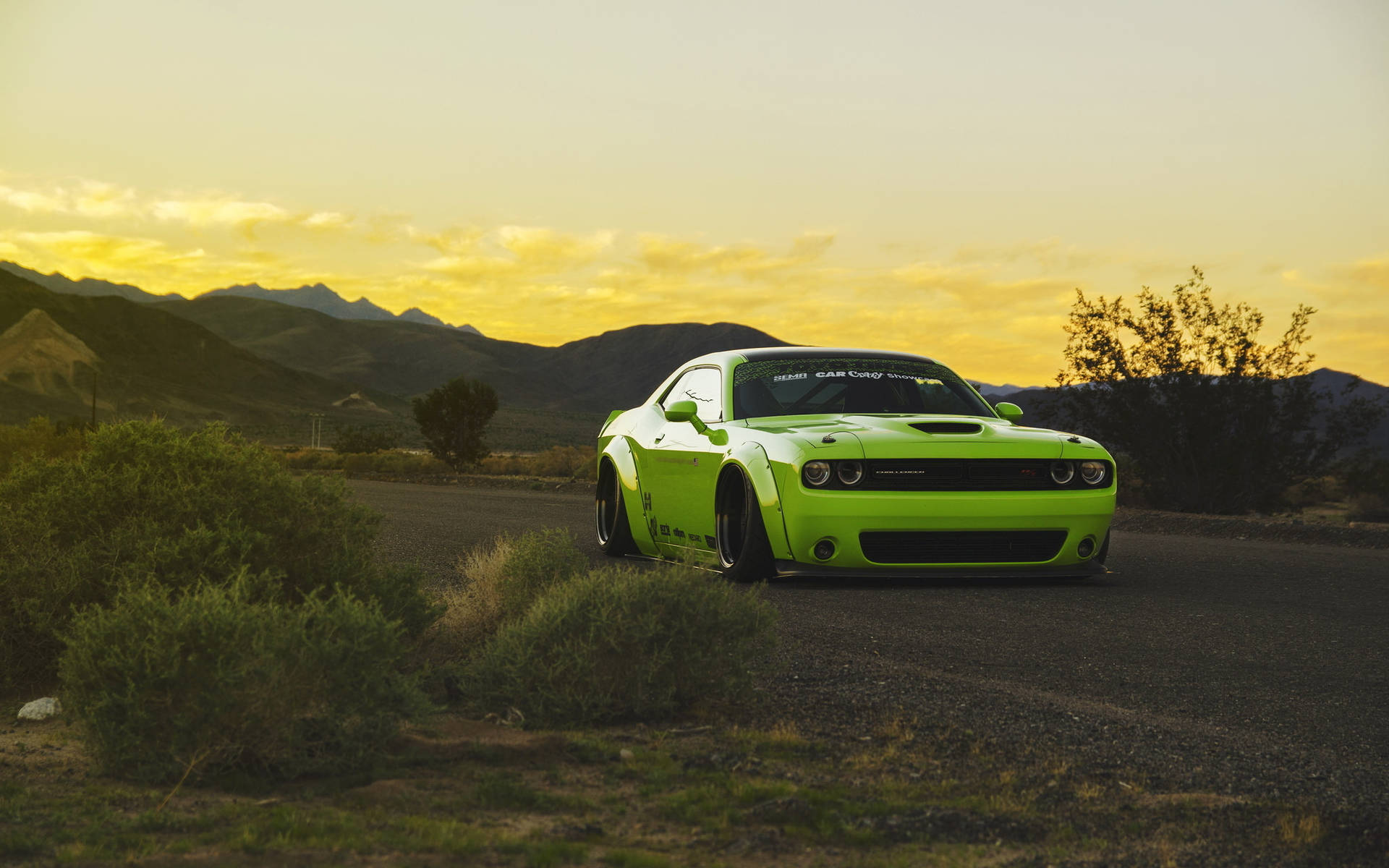 Light Green Dodge Challenger Wallpaper