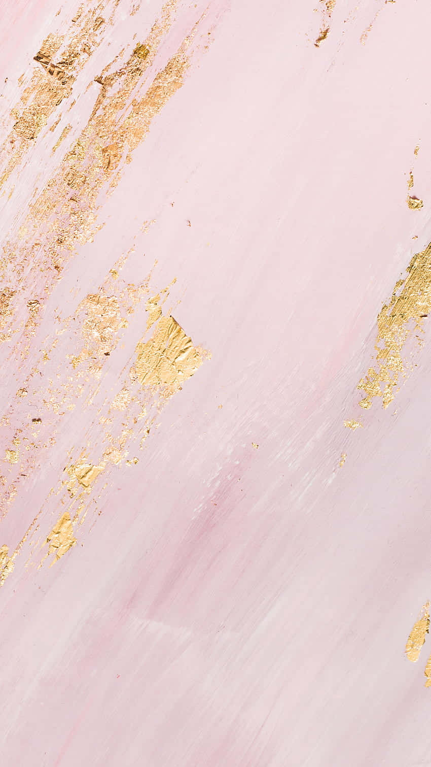 En livlig og elegant palet af let pink og guld. Wallpaper
