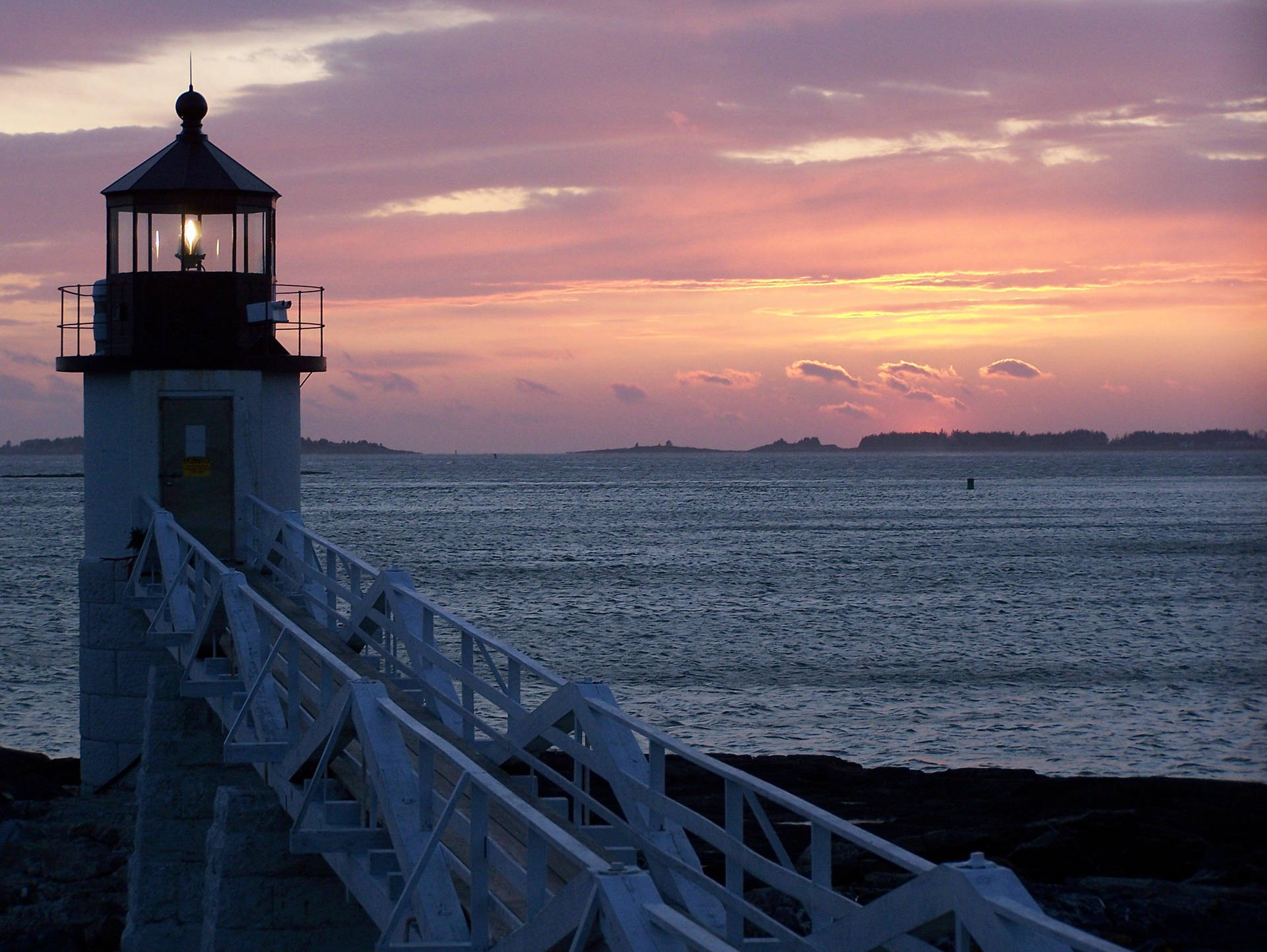 Lighthouse Pink Sunset Wallpaper