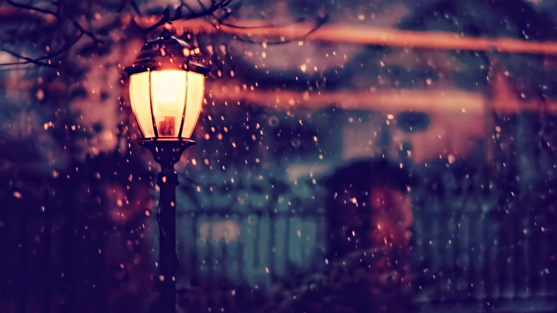 Snowing Yellow Lamp Lighting Picture