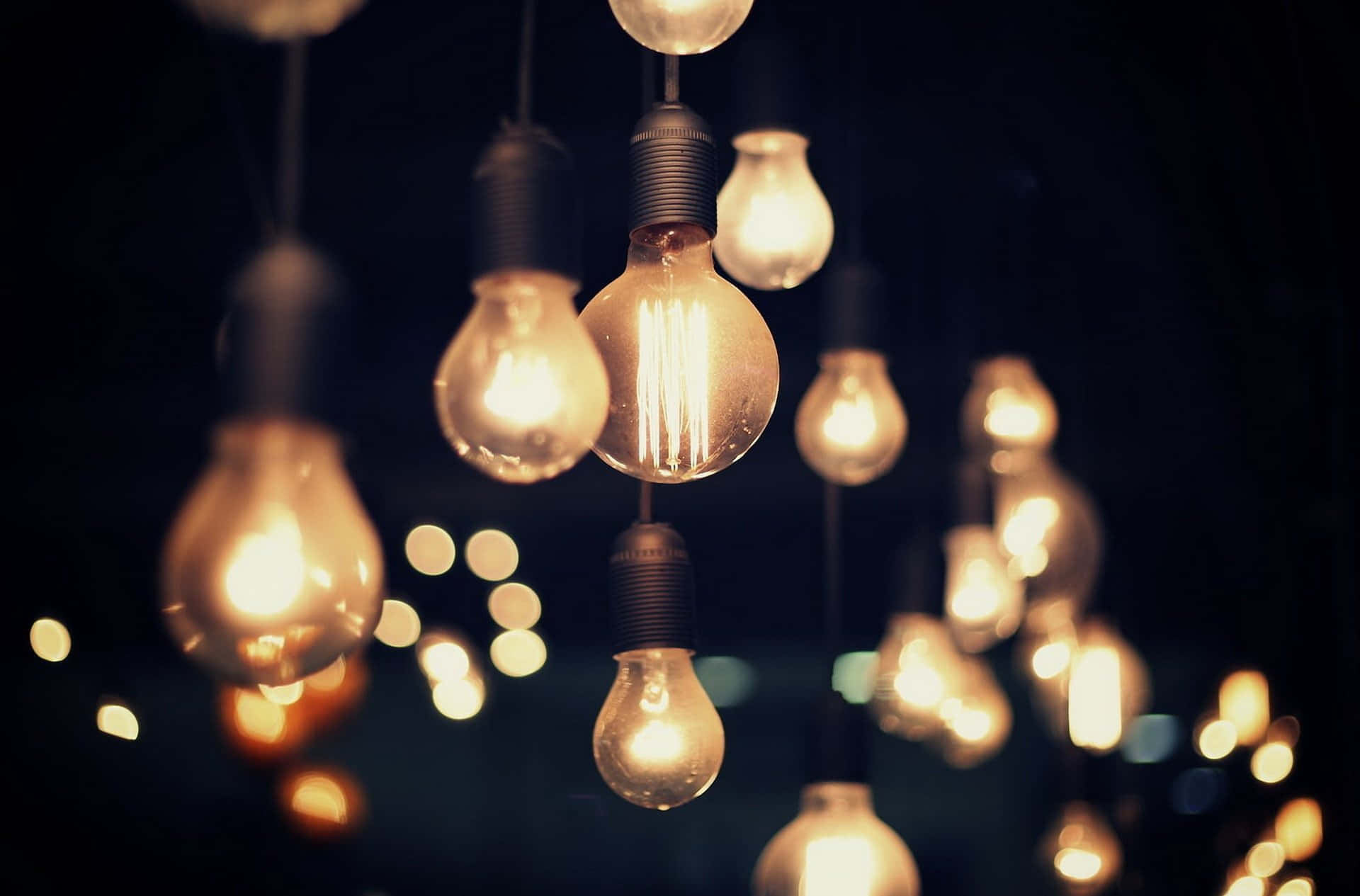 Beautiful Glowing Bulb Lighting Picture