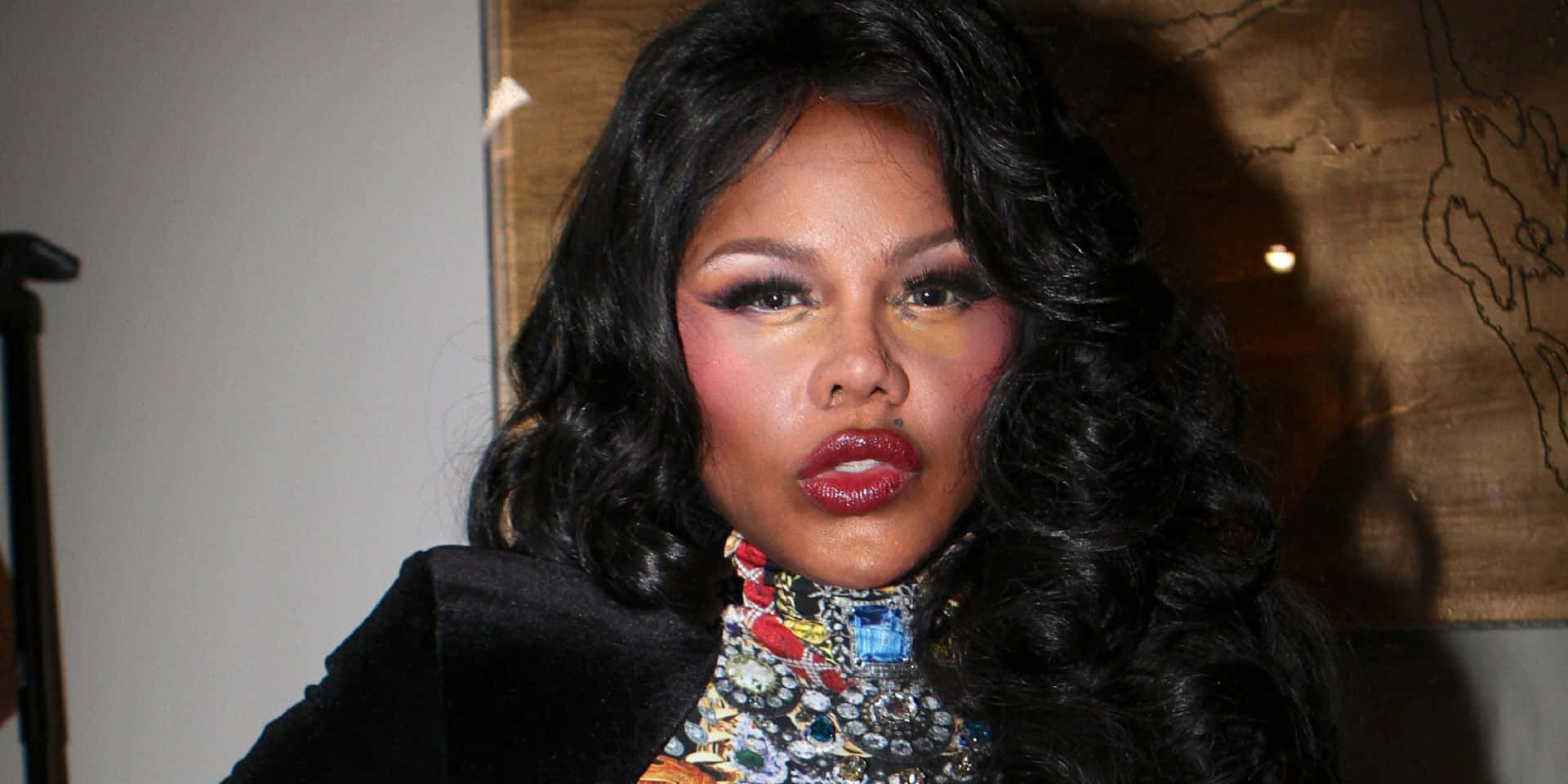 Lil Kim Event Appearance Wallpaper