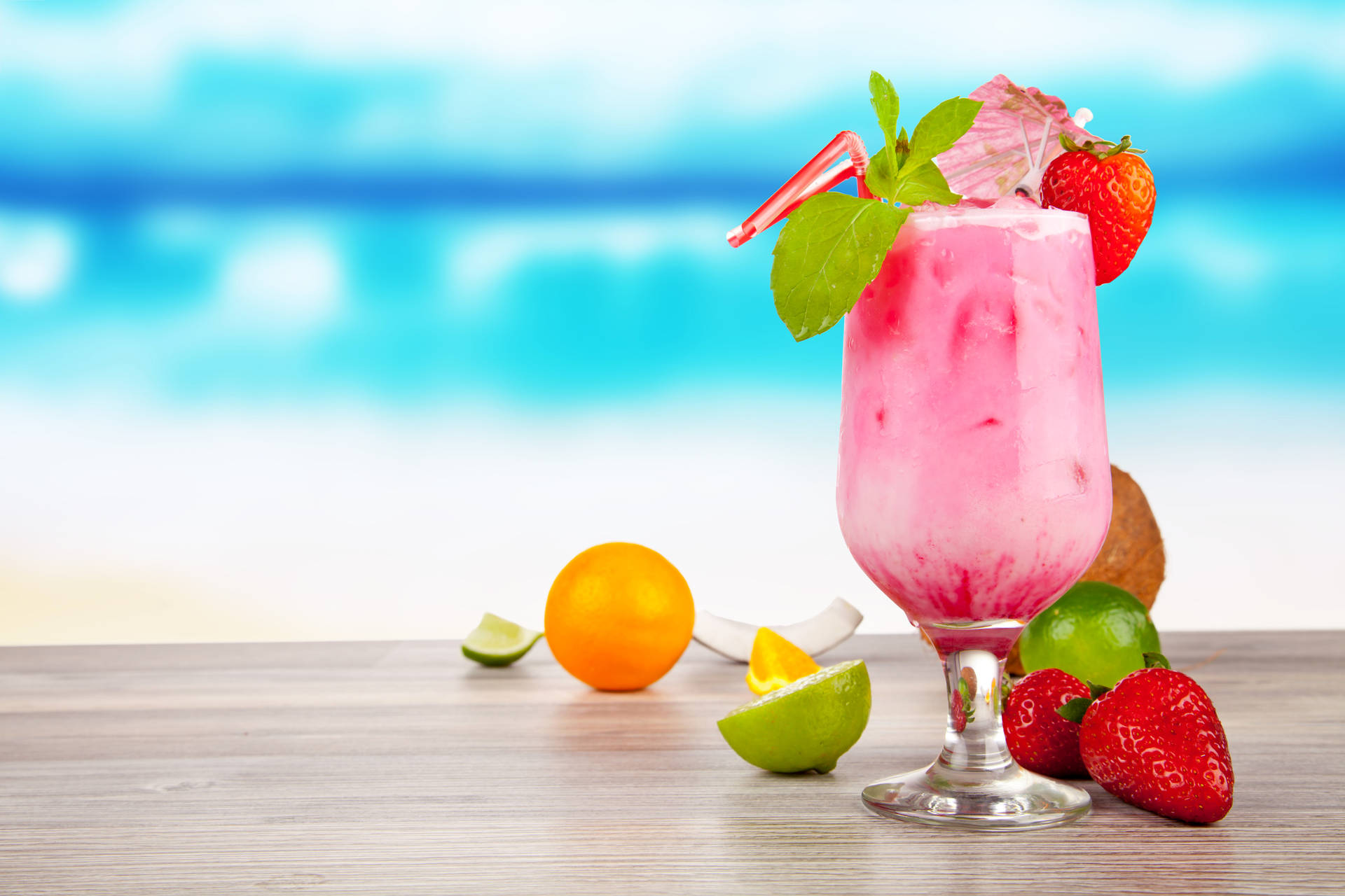 Lime And Strawberry Smoothie Tropical Drink Wallpaper