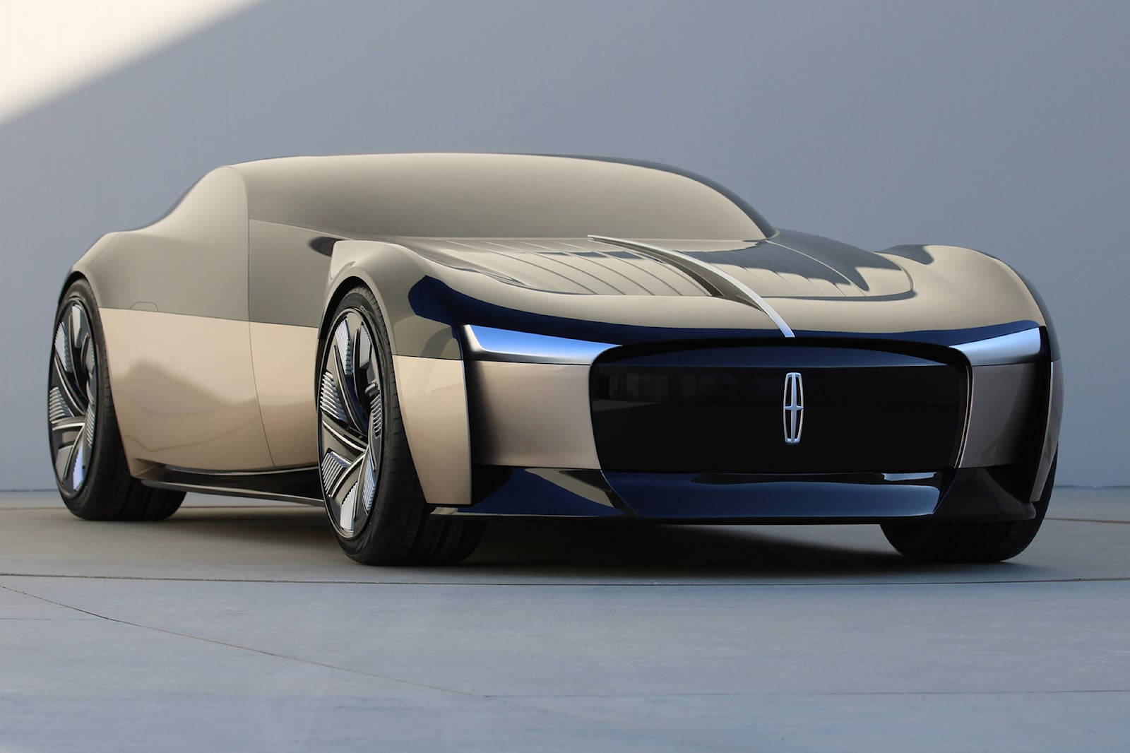 Lincoln Car Motor Company Electric Concept Background