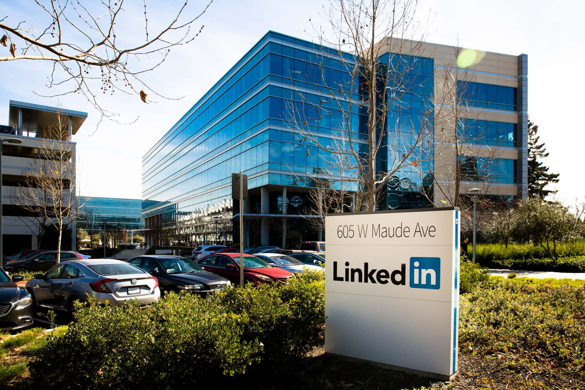 Find the career of your dreams on Linkedin