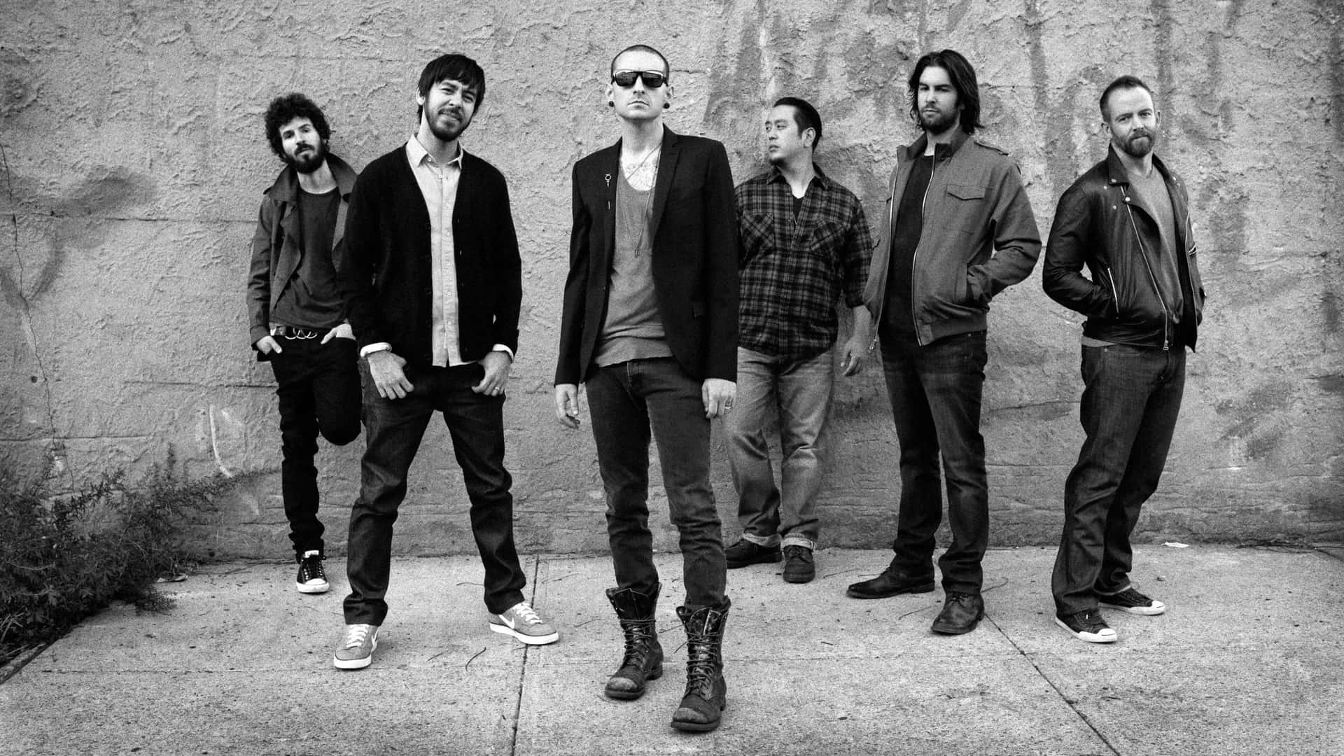 Embrace the chill of Linkin Park's 4k sound Wallpaper