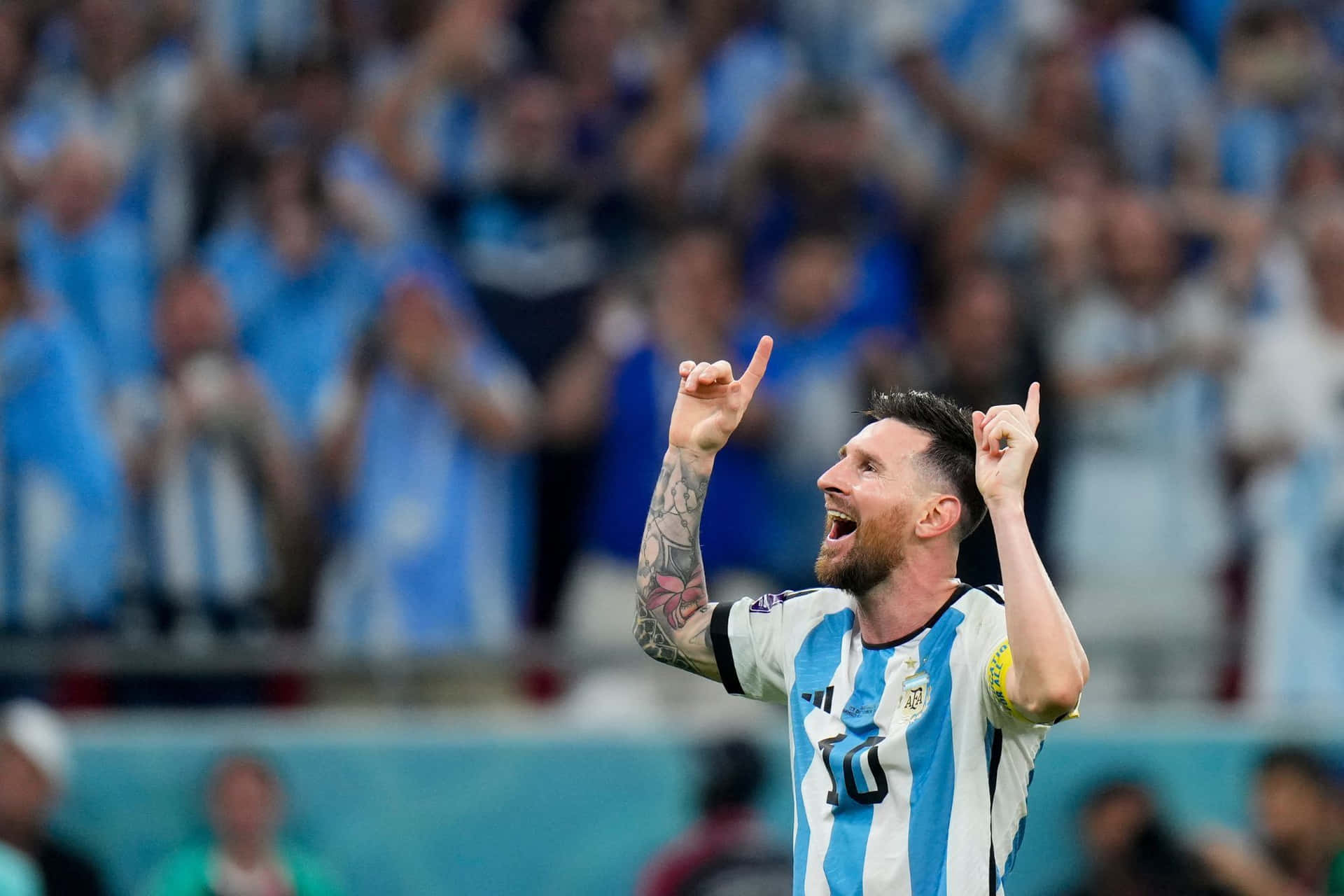 Lionel Messi In Action During A World Cup Match Wallpaper