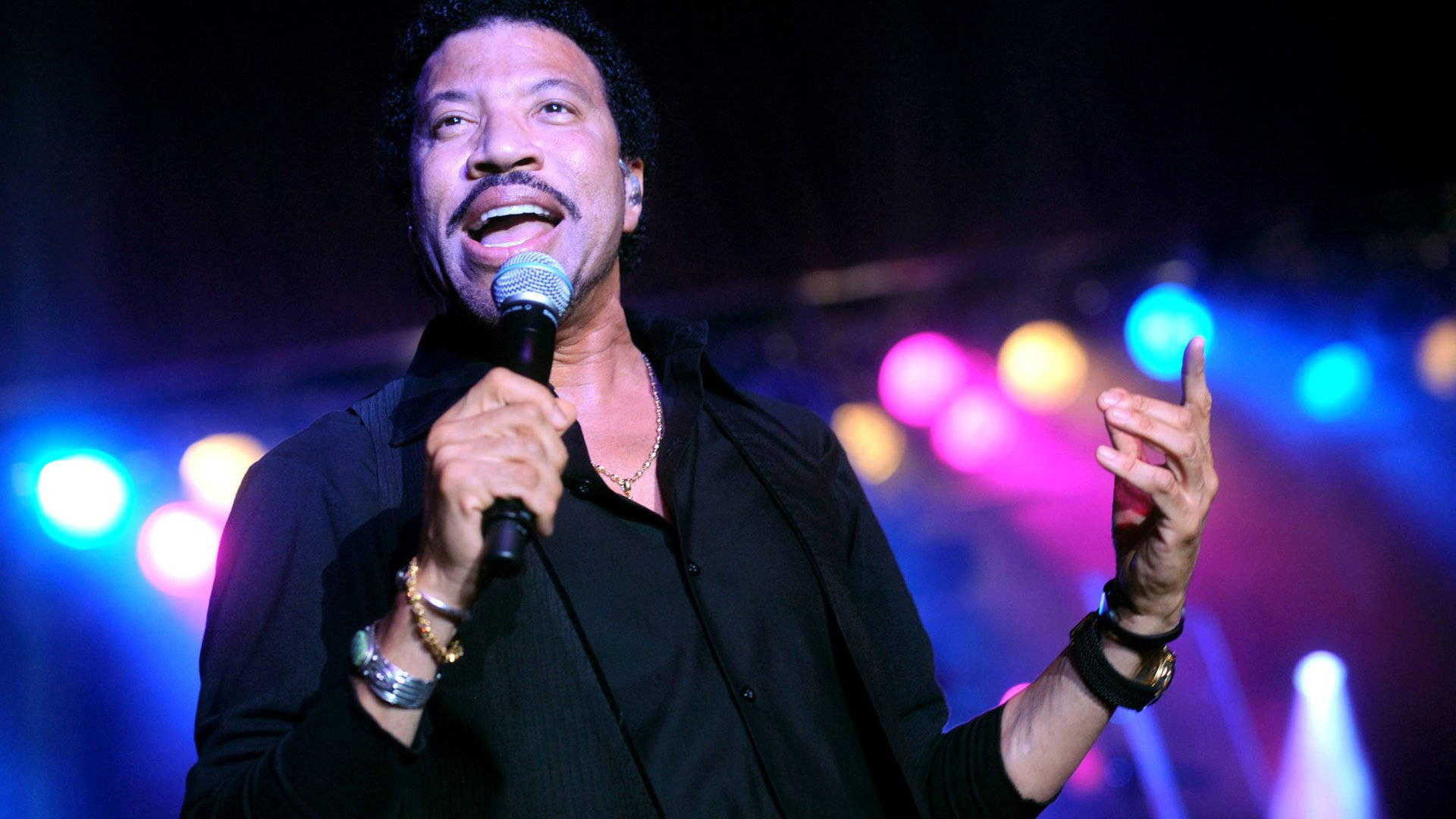 Lionel Richie musiker og berømthed tapet Wallpaper