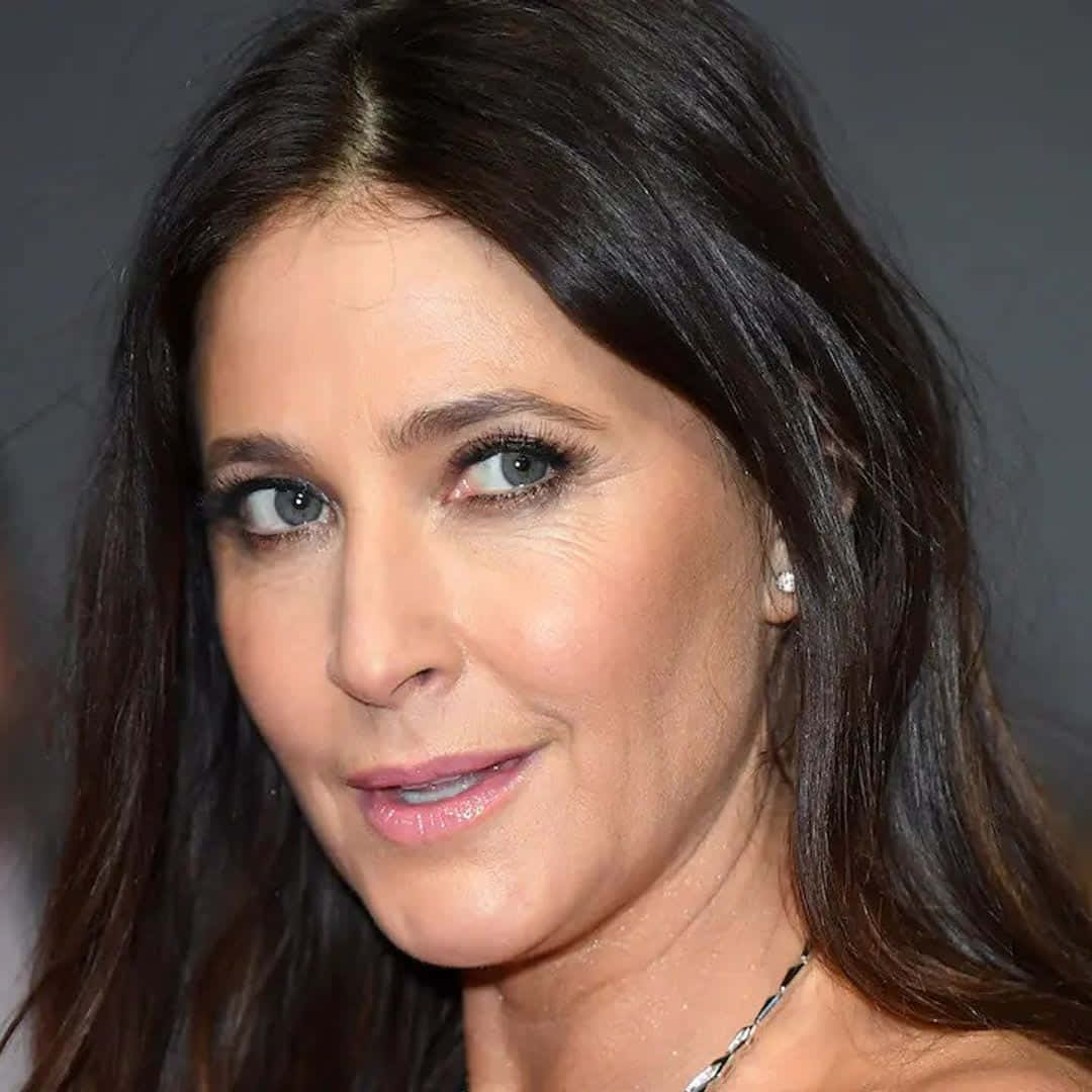 Lisa Snowdon Event Close Up Wallpaper