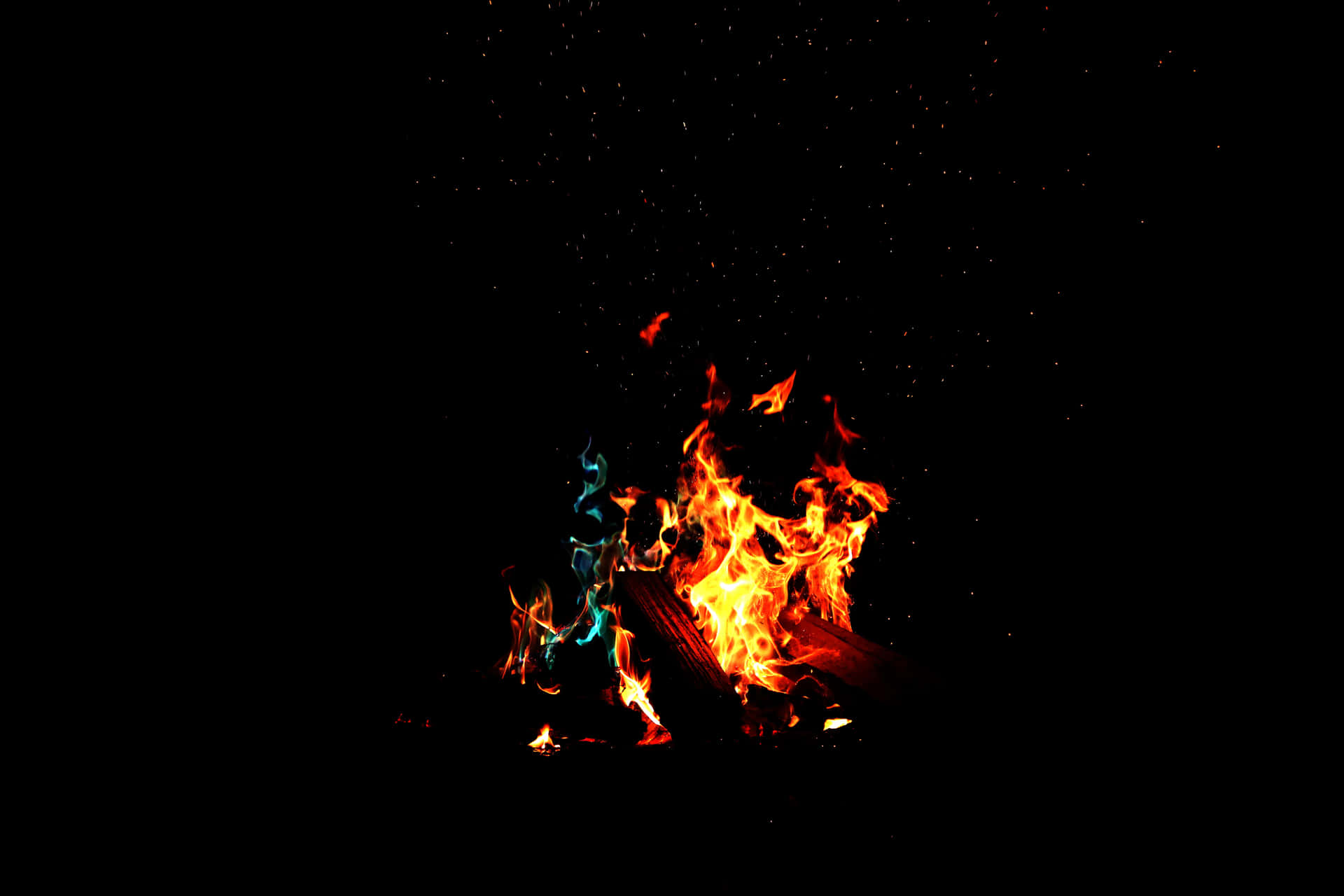 Fireoplyst Iphone. Wallpaper