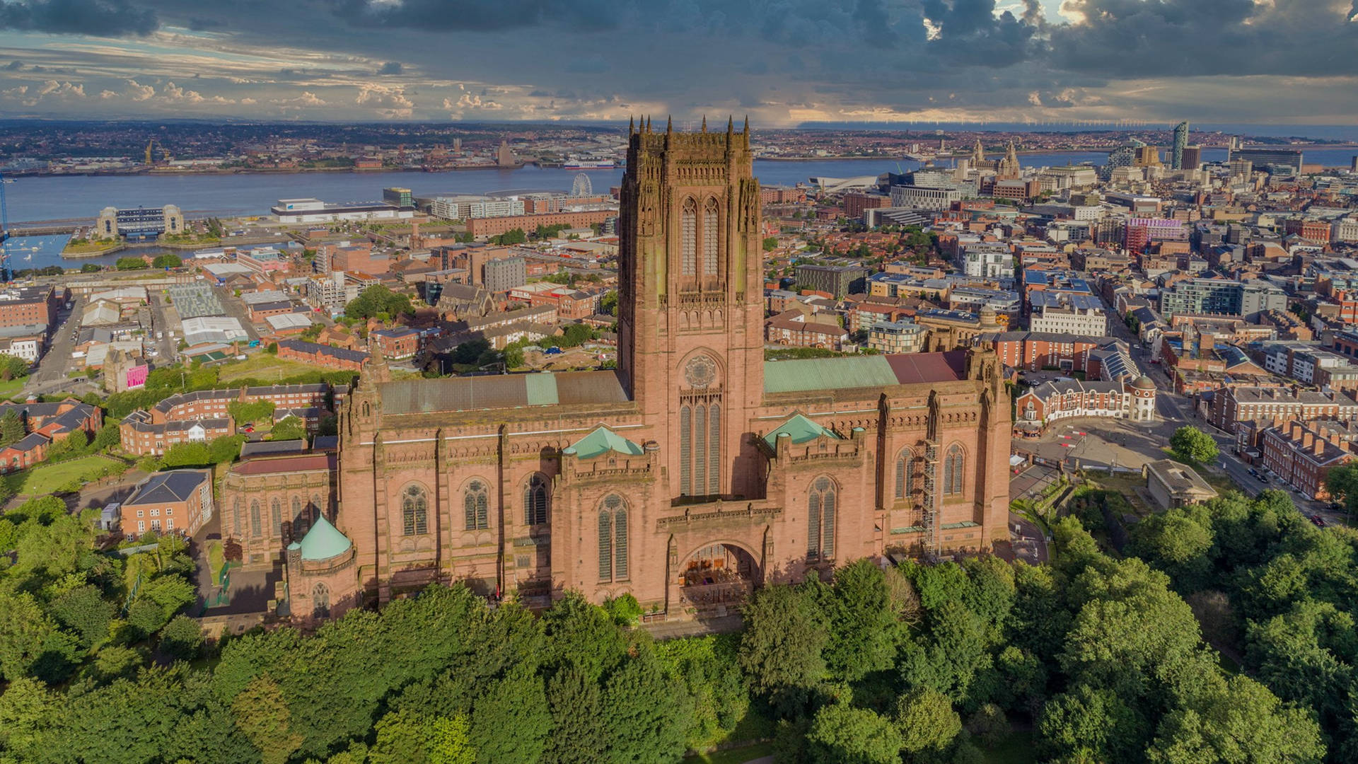 Liverpool Cathedral Church Wallpaper