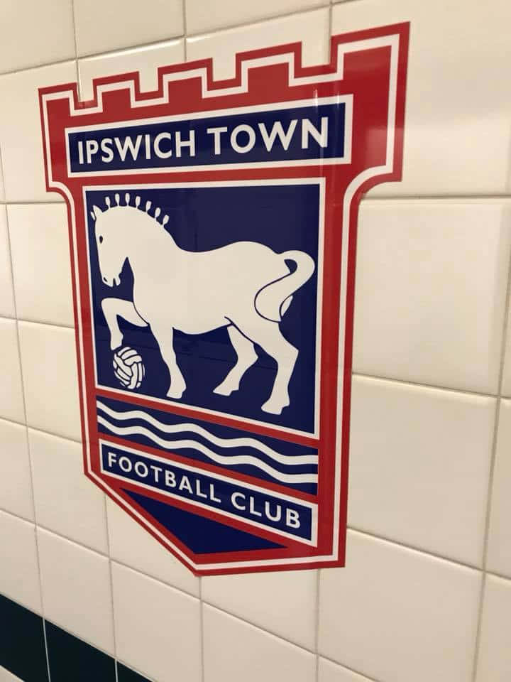 Logodel Equipo De Fútbol Ipswich Town Football Club. Fondo de pantalla