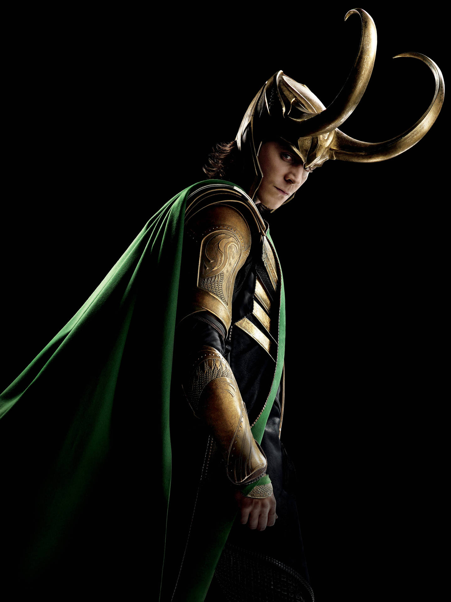 Loki Horned Helmet Avenger 3d Wallpaper