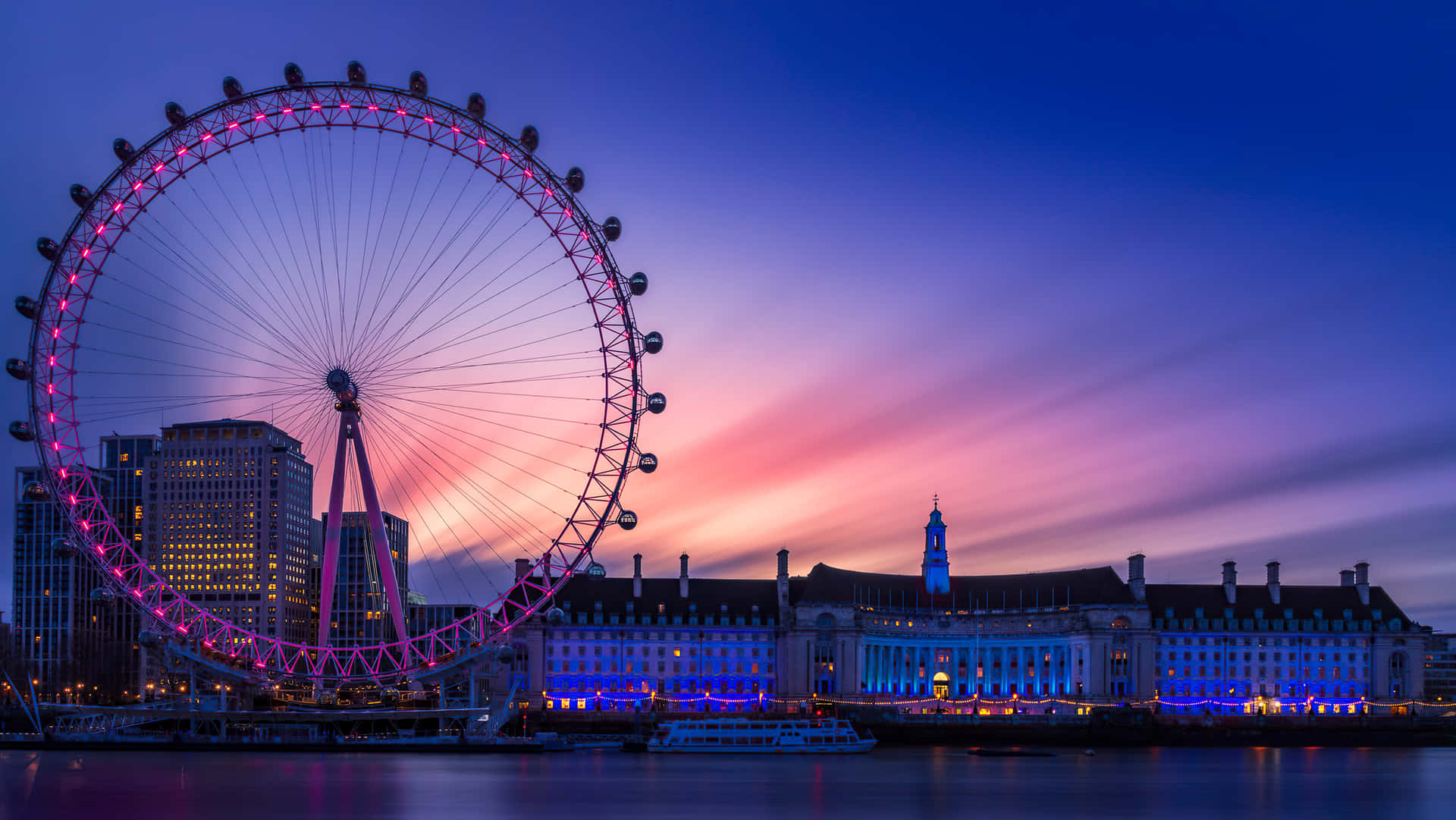 London Eye Ferris Wheel In United Kingdom Wallpaper